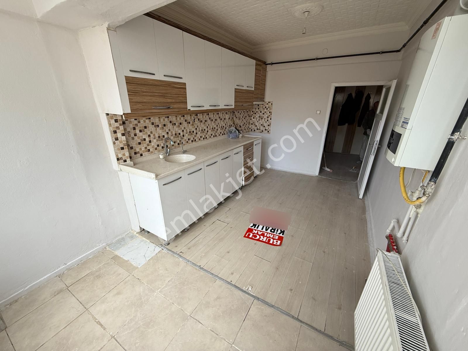 Stadyum Yanında 3+1 Satılık Daire --- Burcu Emlaktan - Görsel 2