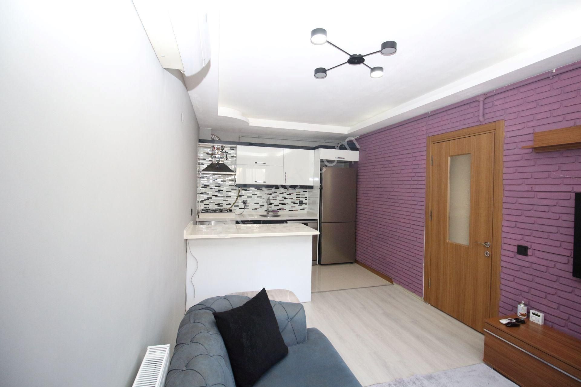 İkçü Hastanesine Yakını Asansör Lü D.gazlı Eşyalı - Görsel 3