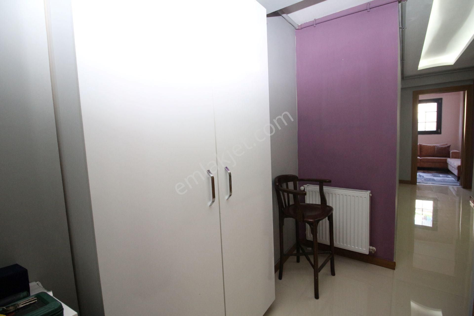 İkçü Hastanesine Yakını Asansör Lü D.gazlı Eşyalı - Görsel 31