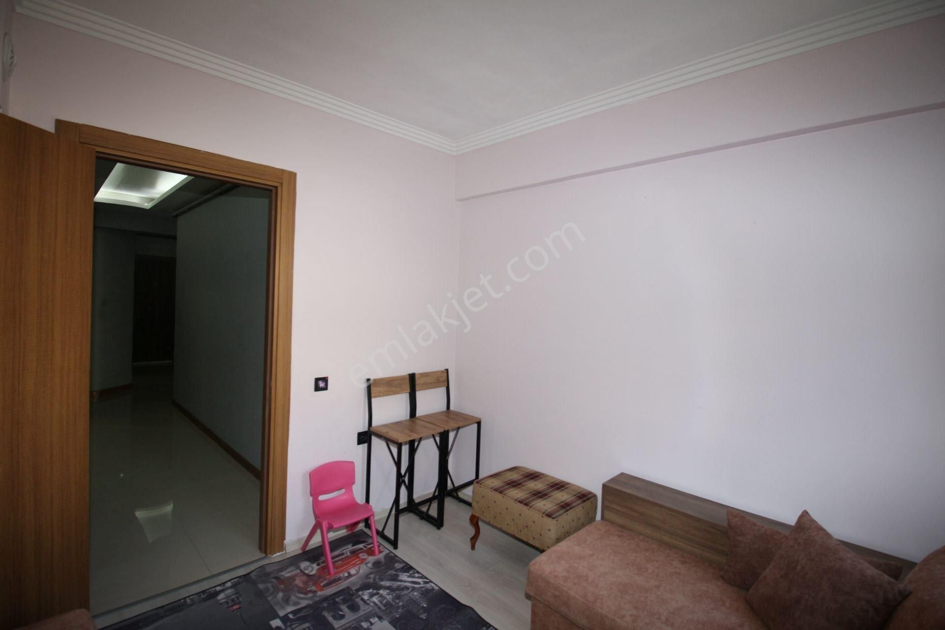 İkçü Hastanesine Yakını Asansör Lü D.gazlı Eşyalı - Görsel 17