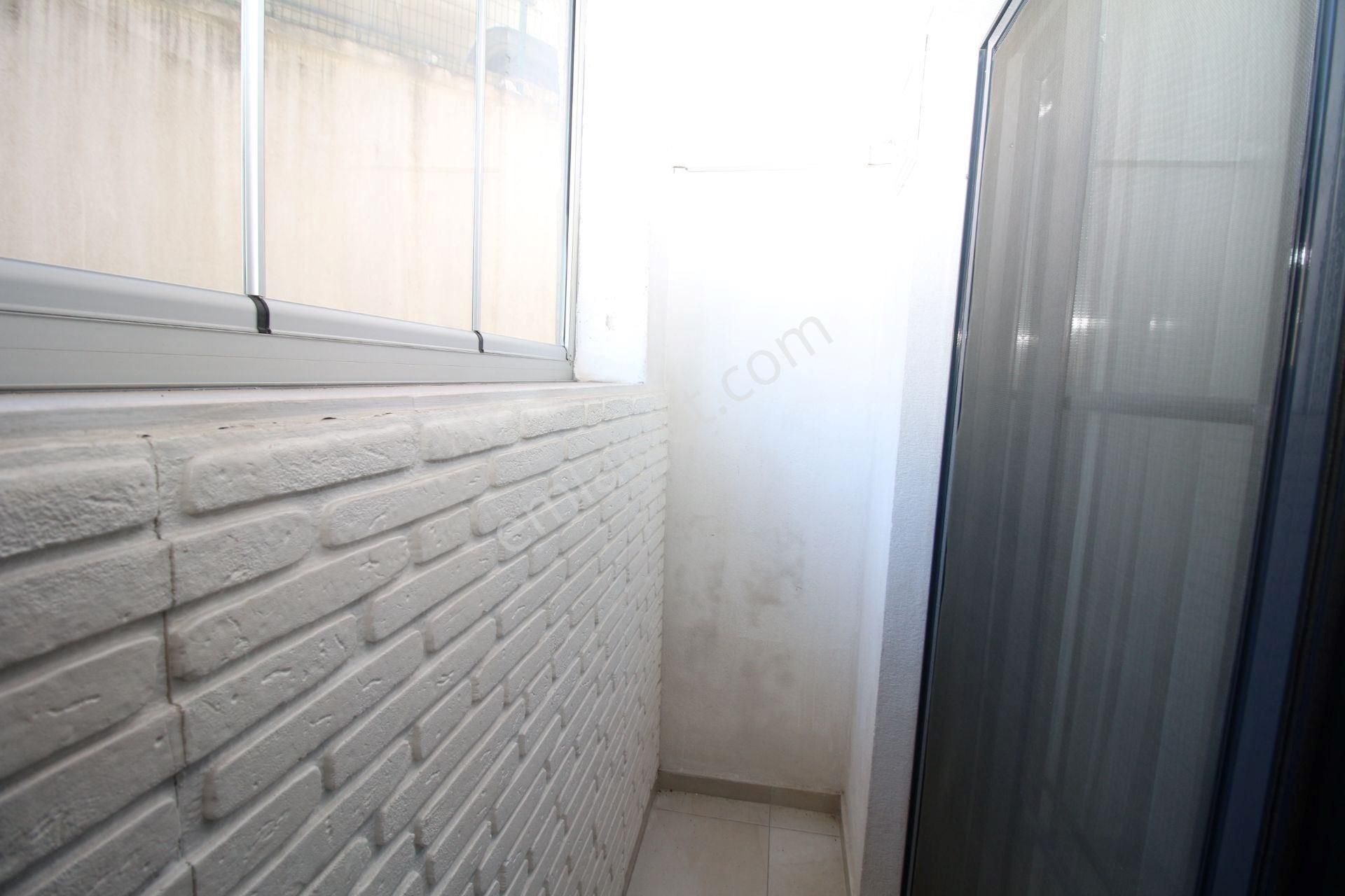 İkçü Hastanesine Yakını Asansör Lü D.gazlı Eşyalı - Görsel 11