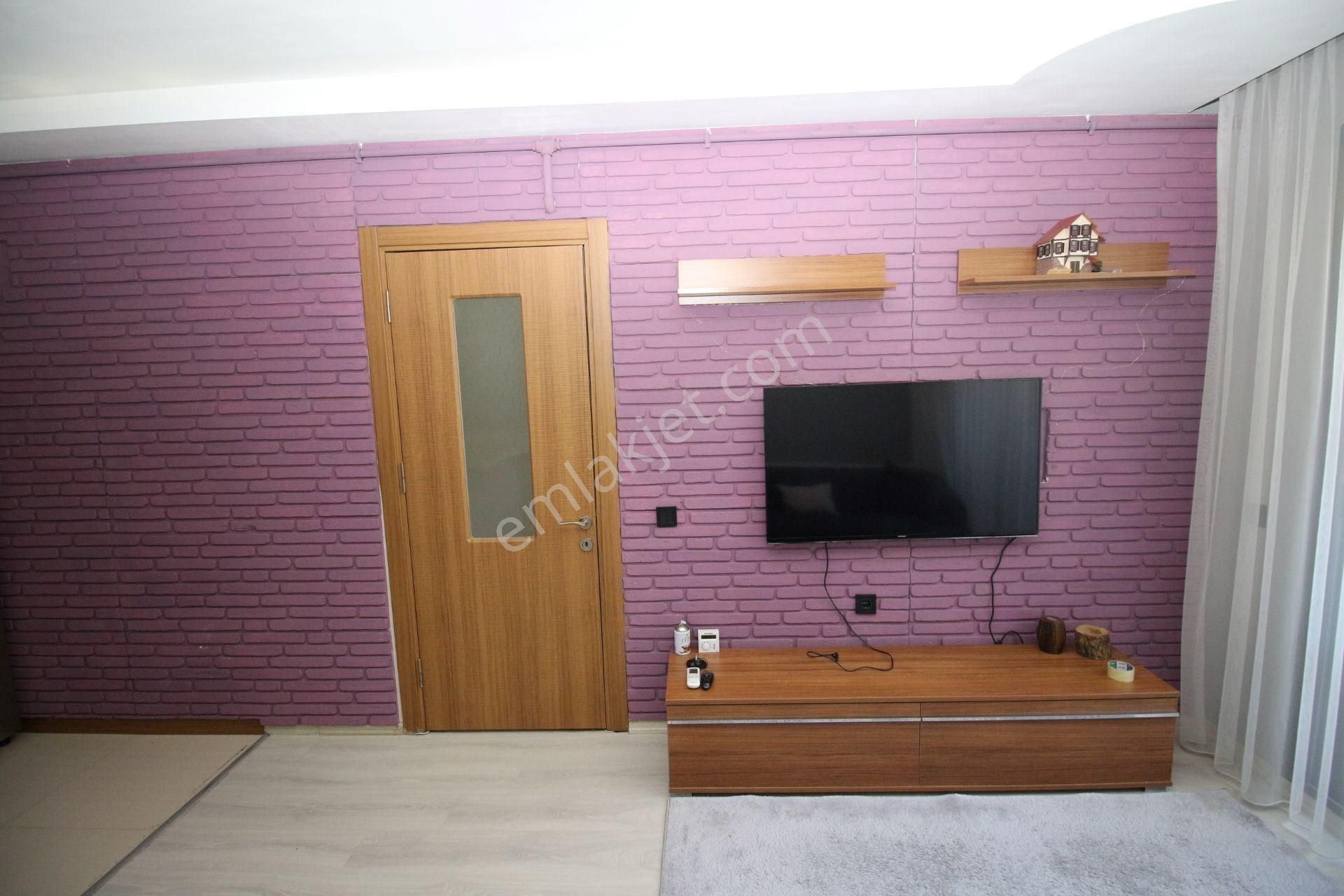 İkçü Hastanesine Yakını Asansör Lü D.gazlı Eşyalı - Görsel 4