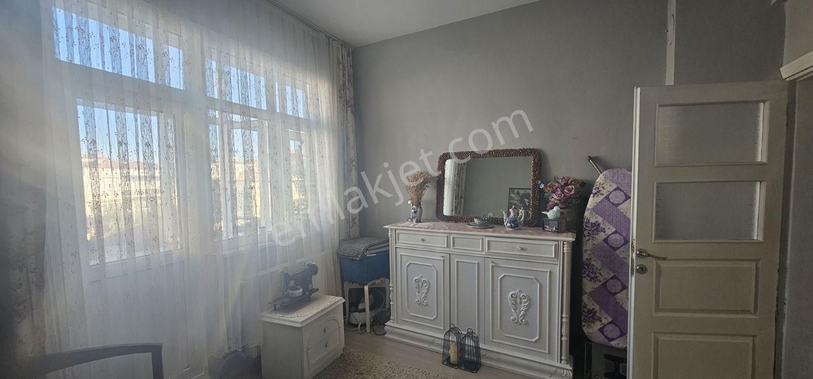 Deka Gayrimenkul'den Bafra'da Caddeye Cephe Satılık 3+1 Daire - Görsel 26