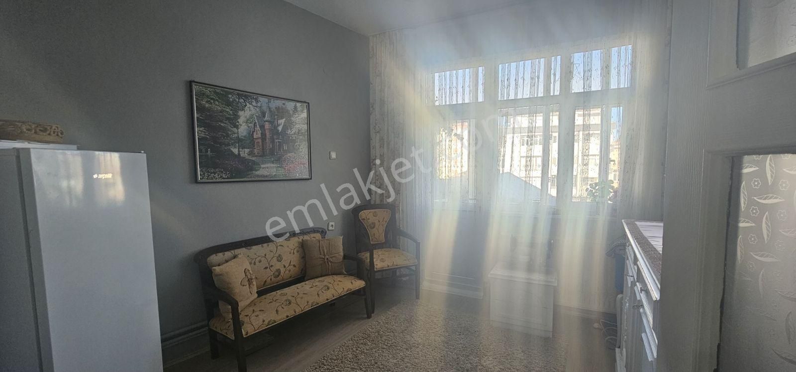 Deka Gayrimenkul'den Bafra'da Caddeye Cephe Satılık 3+1 Daire - Görsel 13