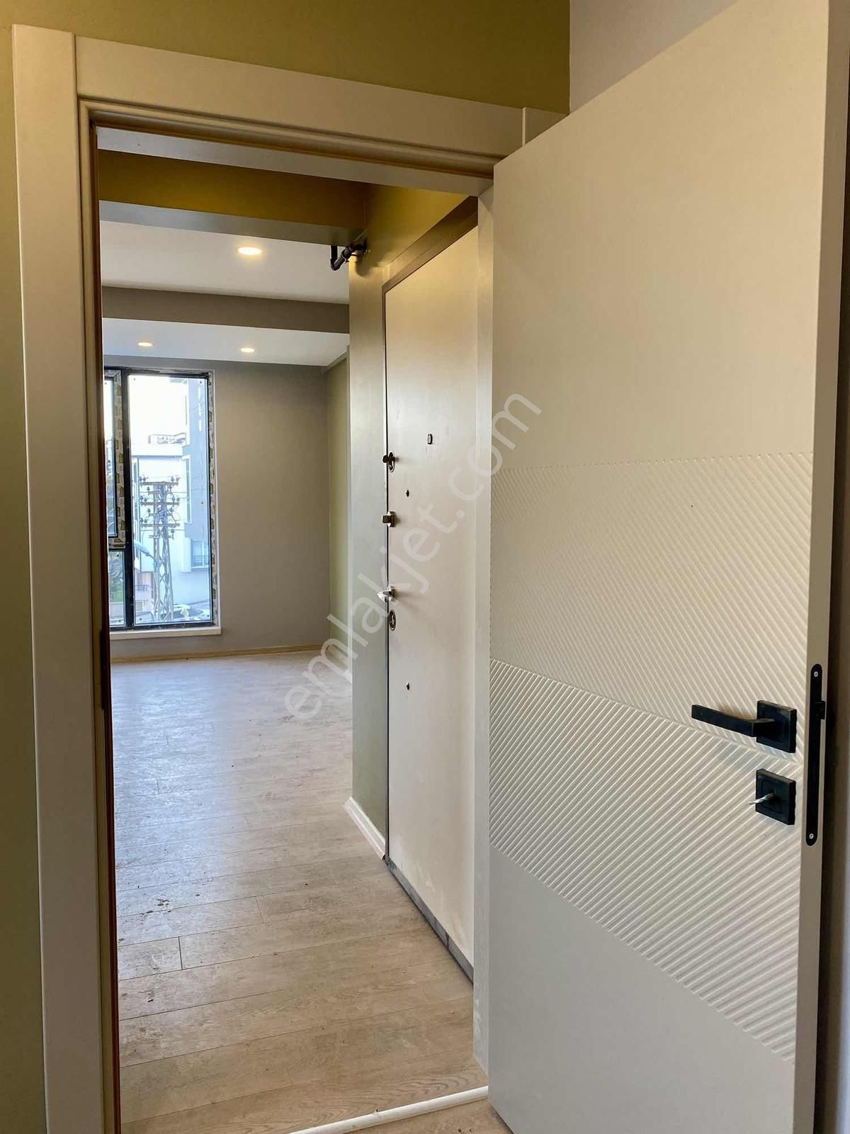 Deka Gayrimenkul'den Körfezde 1+1 Lüks Yapılı Daire - Görsel 6