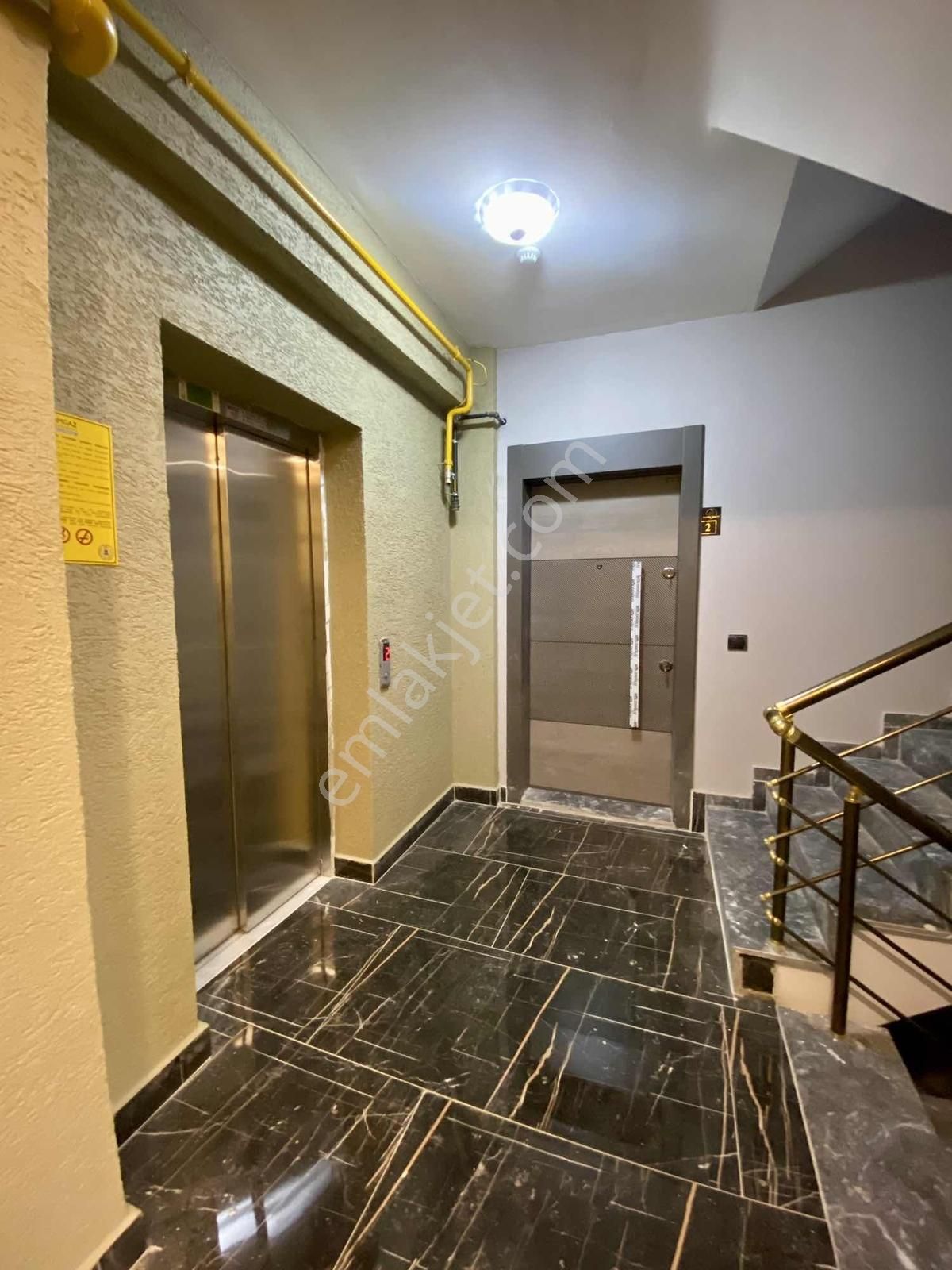 Deka Gayrimenkul'den Körfezde 1+1 Lüks Yapılı Daire - Görsel 21