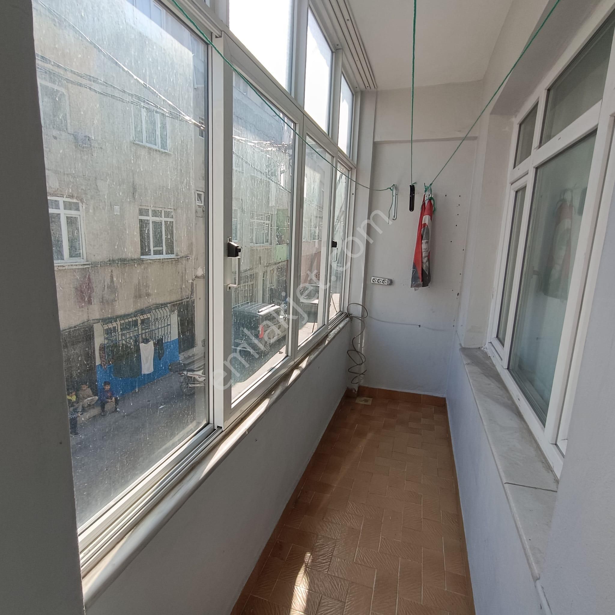 Gop Merkezde Sosyal İmkanlara Komşu, Ferah Kiralık 1+1 - Görsel 9