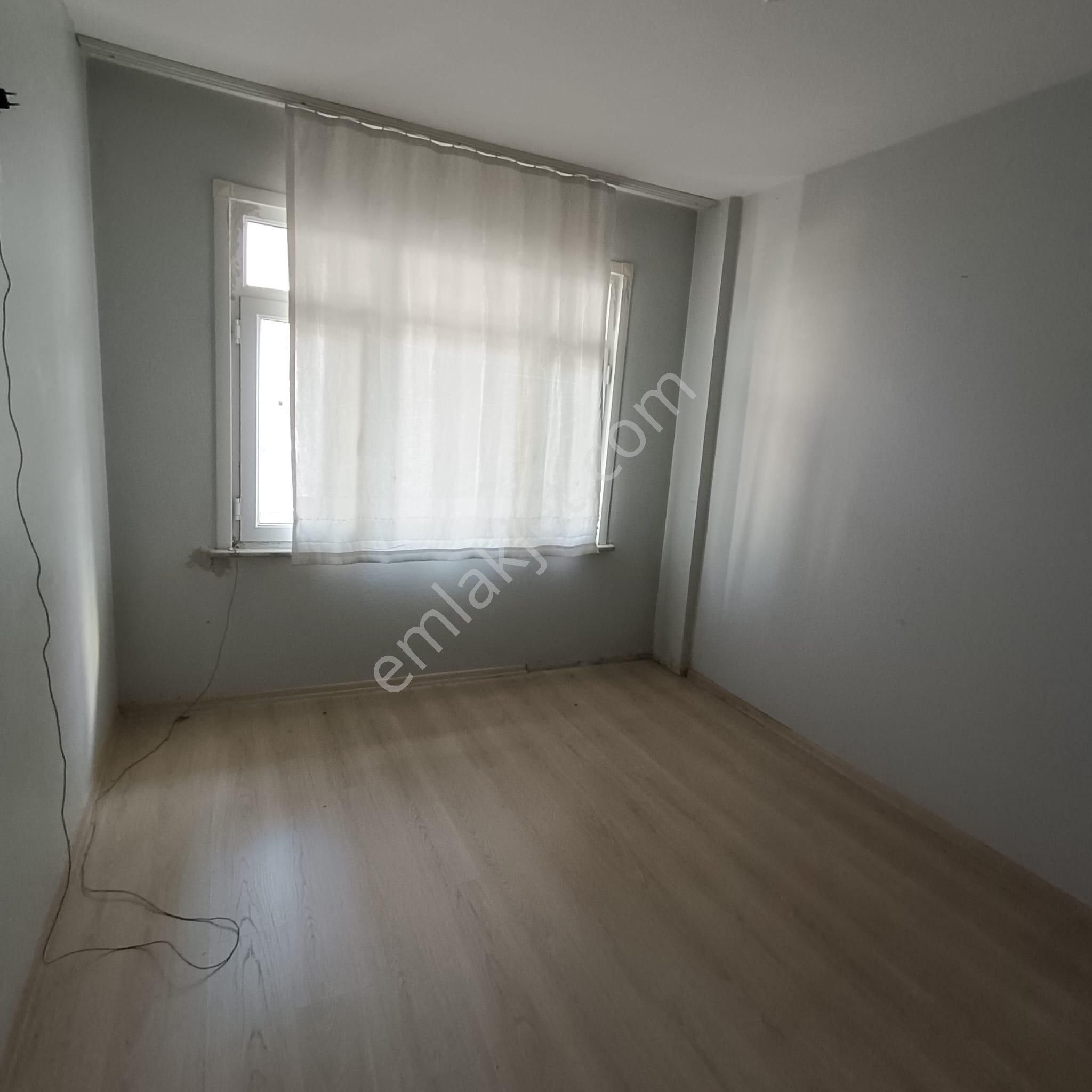 Gop Merkezde Sosyal İmkanlara Komşu, Ferah Kiralık 1+1 - Görsel 2