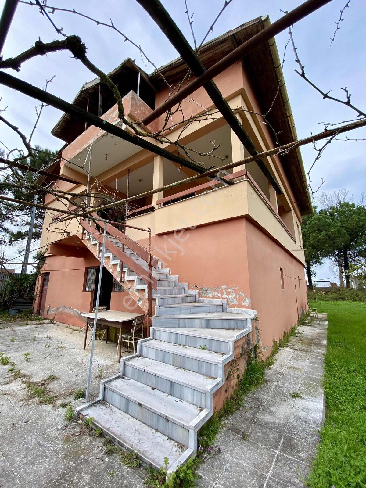 Deka Gayrimenkul'den Costal'da Denize Sıfır Tapulu Villa 808m2 - Görsel 15