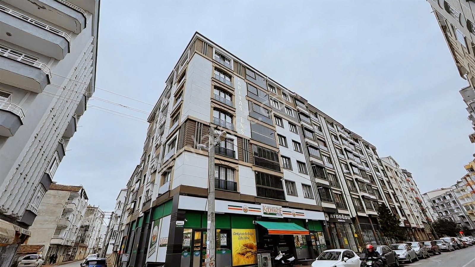 Deka Gayrimenkul'den İsmetpaşa Mah. 3+1