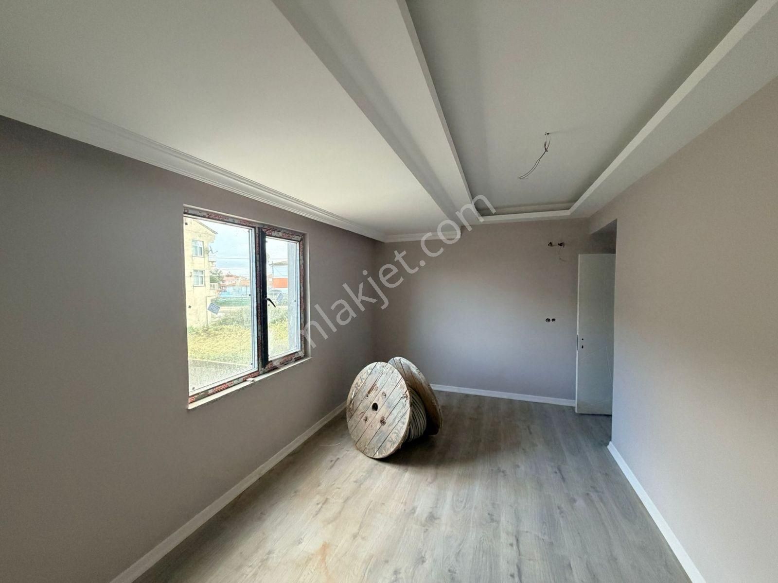 Deka Gayrimenkul'den Yakakent'te Denize 200m Satılık 2+1 Daire - Görsel 12