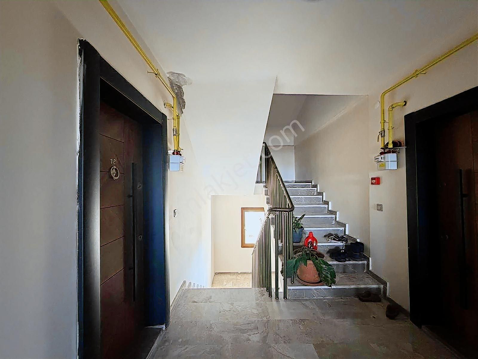 Deka Gayrimenkul'den 19mayıs Toki Konutlarında Satılık 3+1 Daire - Görsel 7