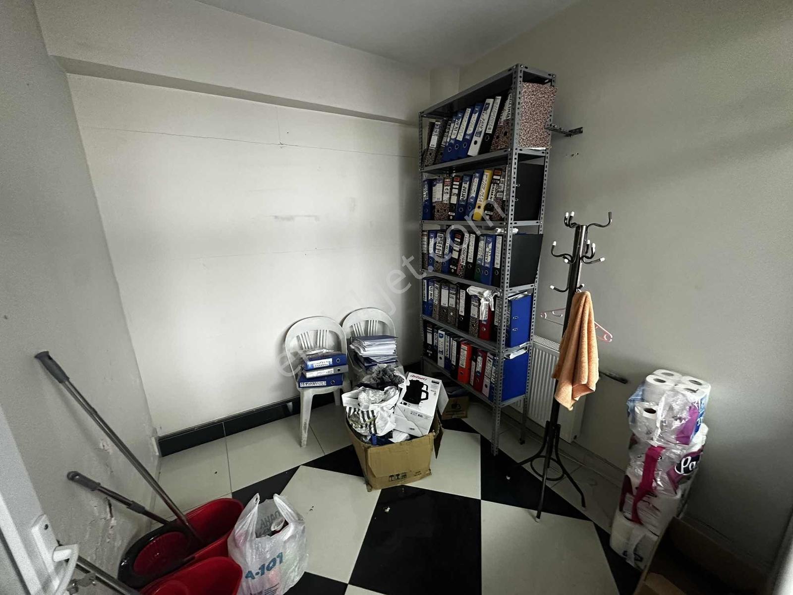 Deka Gayrimenkul'den İlkadım Merkezi Konumda Kiralık 4+1 Ofis - Görsel 26
