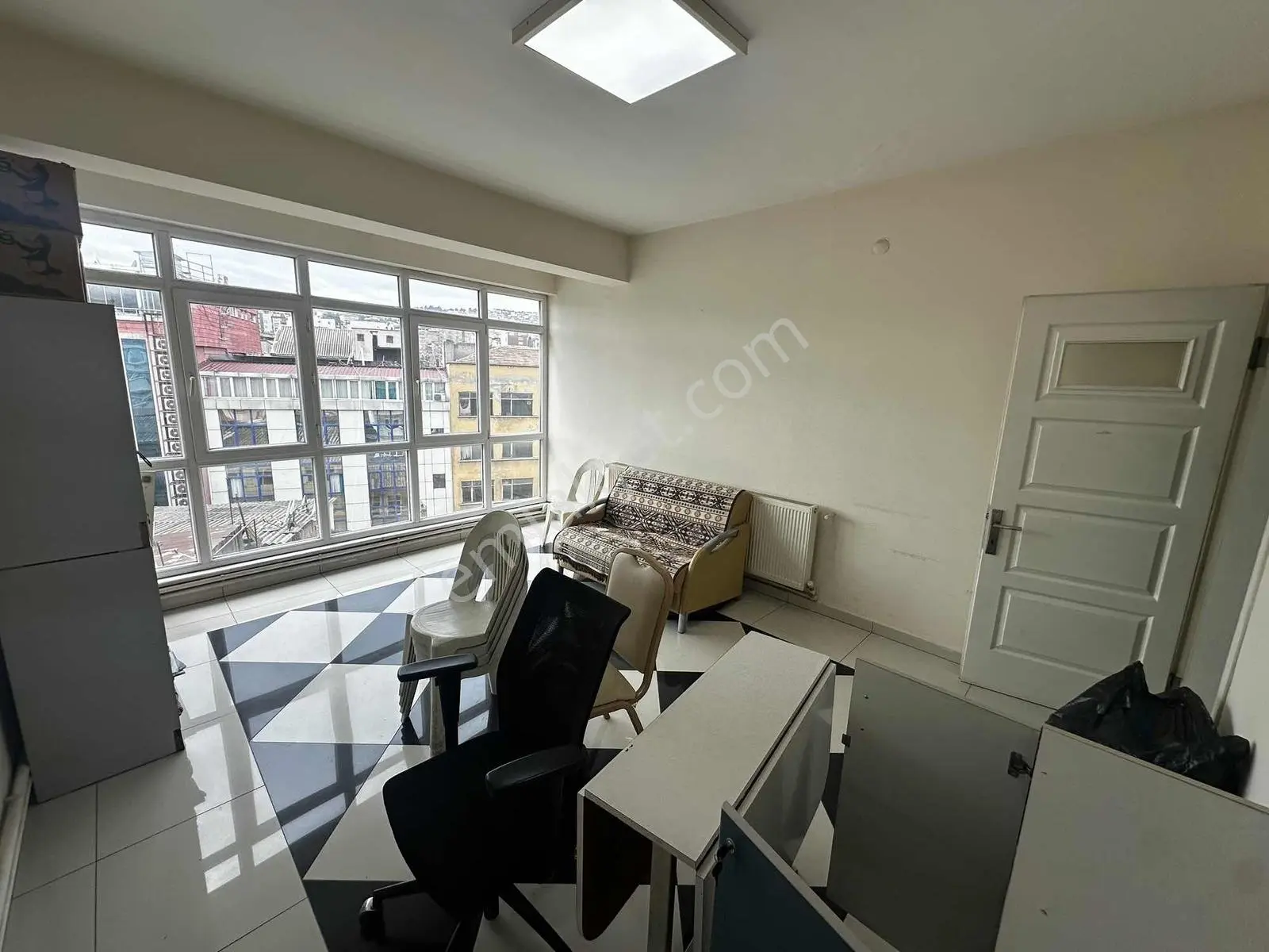Deka Gayrimenkul'den İlkadım Merkezi Konumda Kiralık 4+1 Ofis - Görsel 28