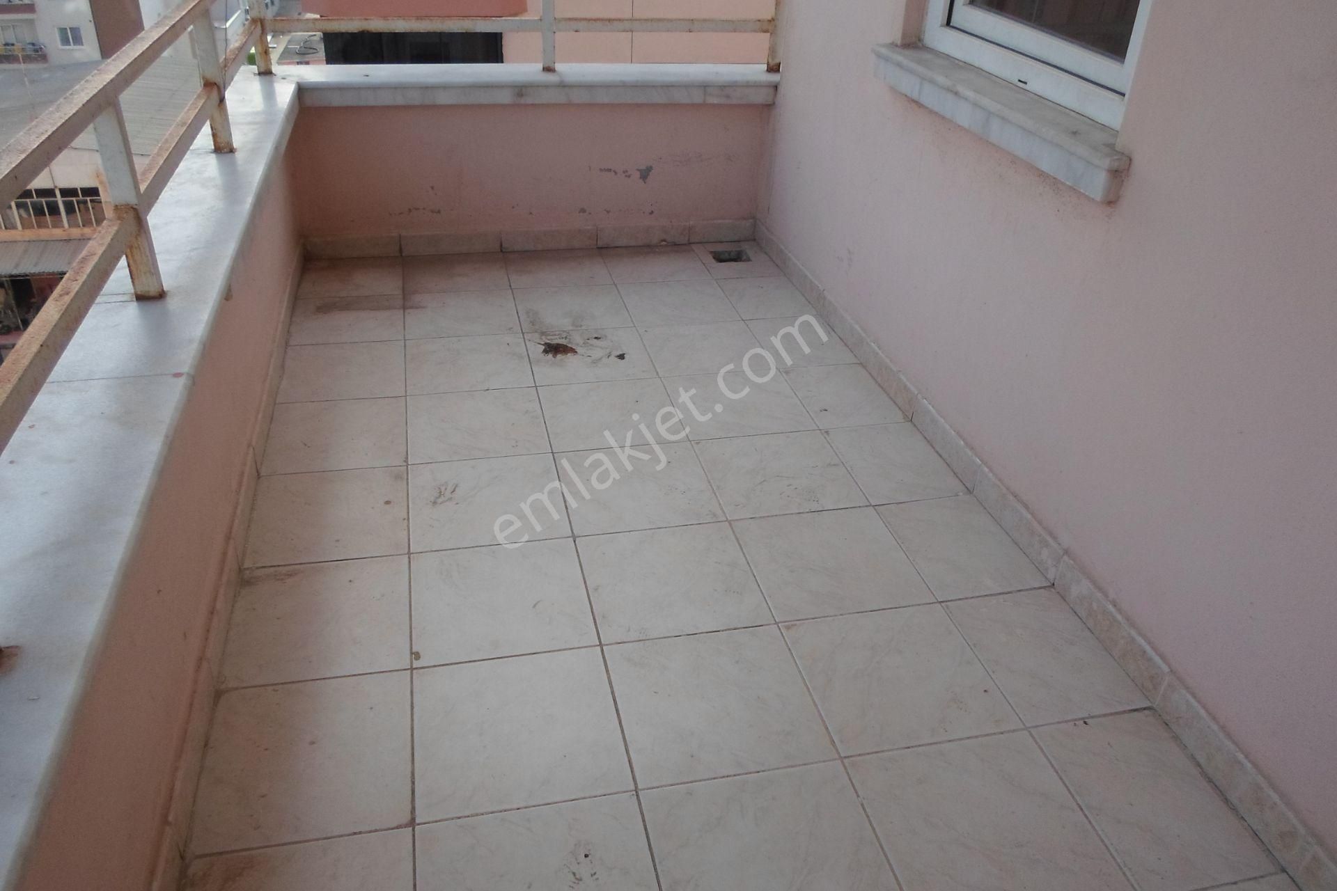 3+1*mezitli Kalbi*kiralık Daire*otopark*mükemmel Lokasyon.... - Görsel 17