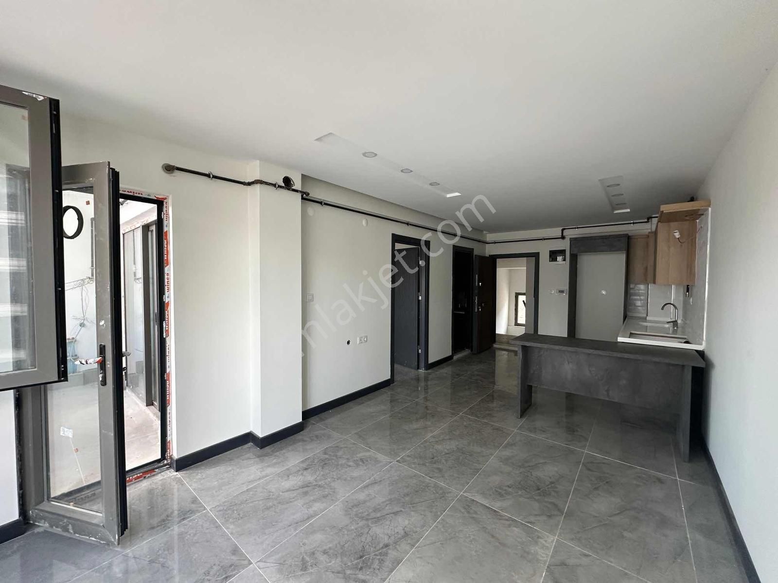 Deka Gayrimenkul'den Çakırlar'da Havuzlu Sıte Içı 1 + 1 Daıre - Görsel 9