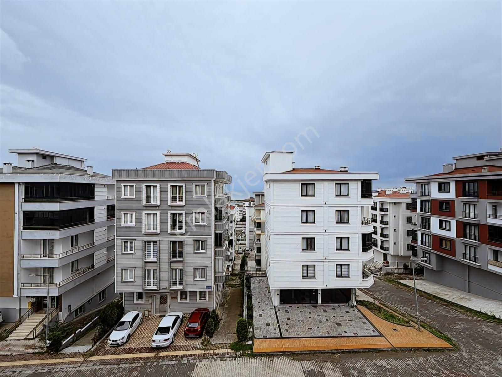 Deka Gayrimenkul'den Körfez'de Satılık 1+1 Daire - Görsel 13