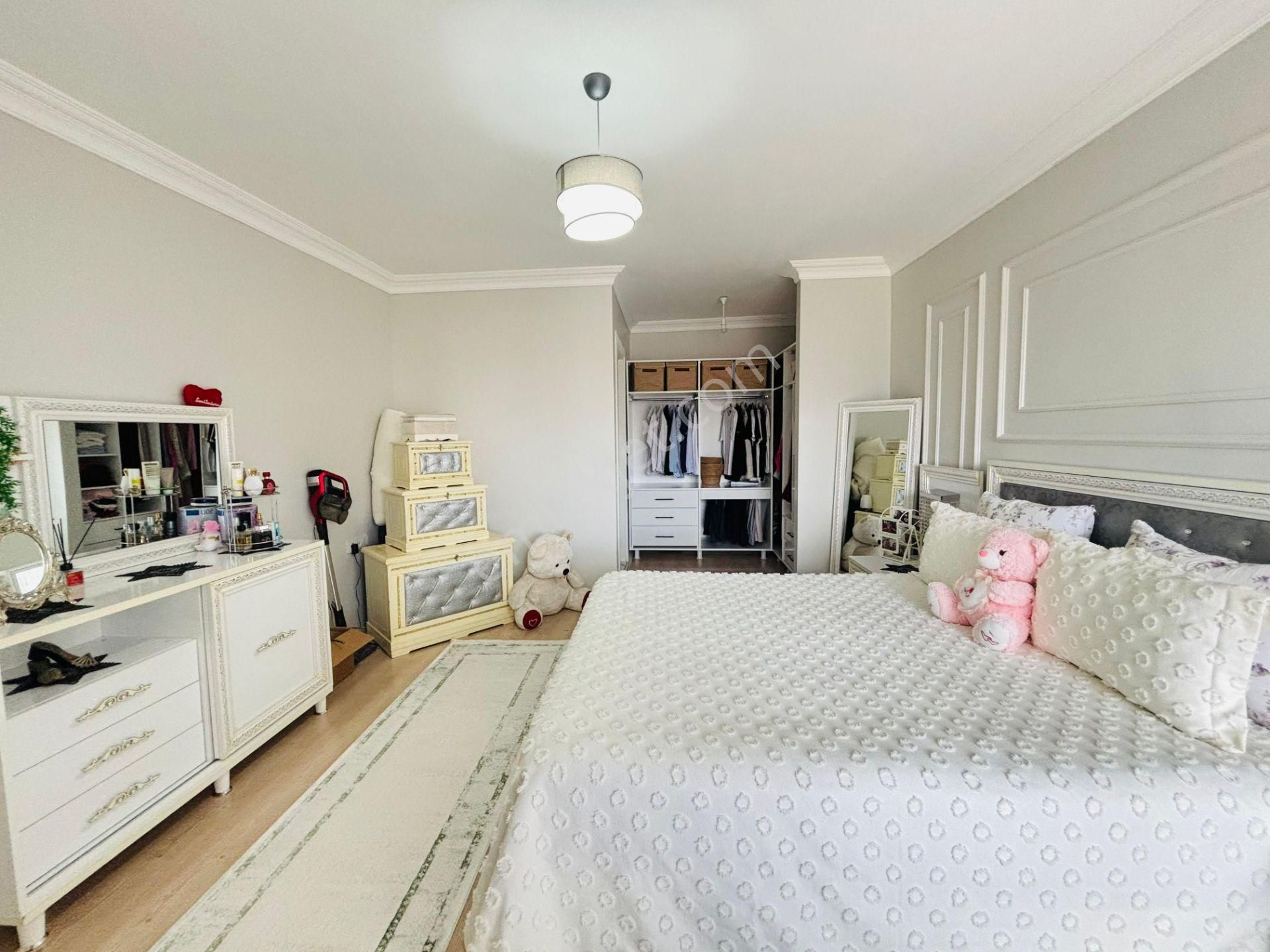 Güven'den Çerkezköy'de Tepe Okullar Bölgesinde Arakat 4+1daire - Görsel 12