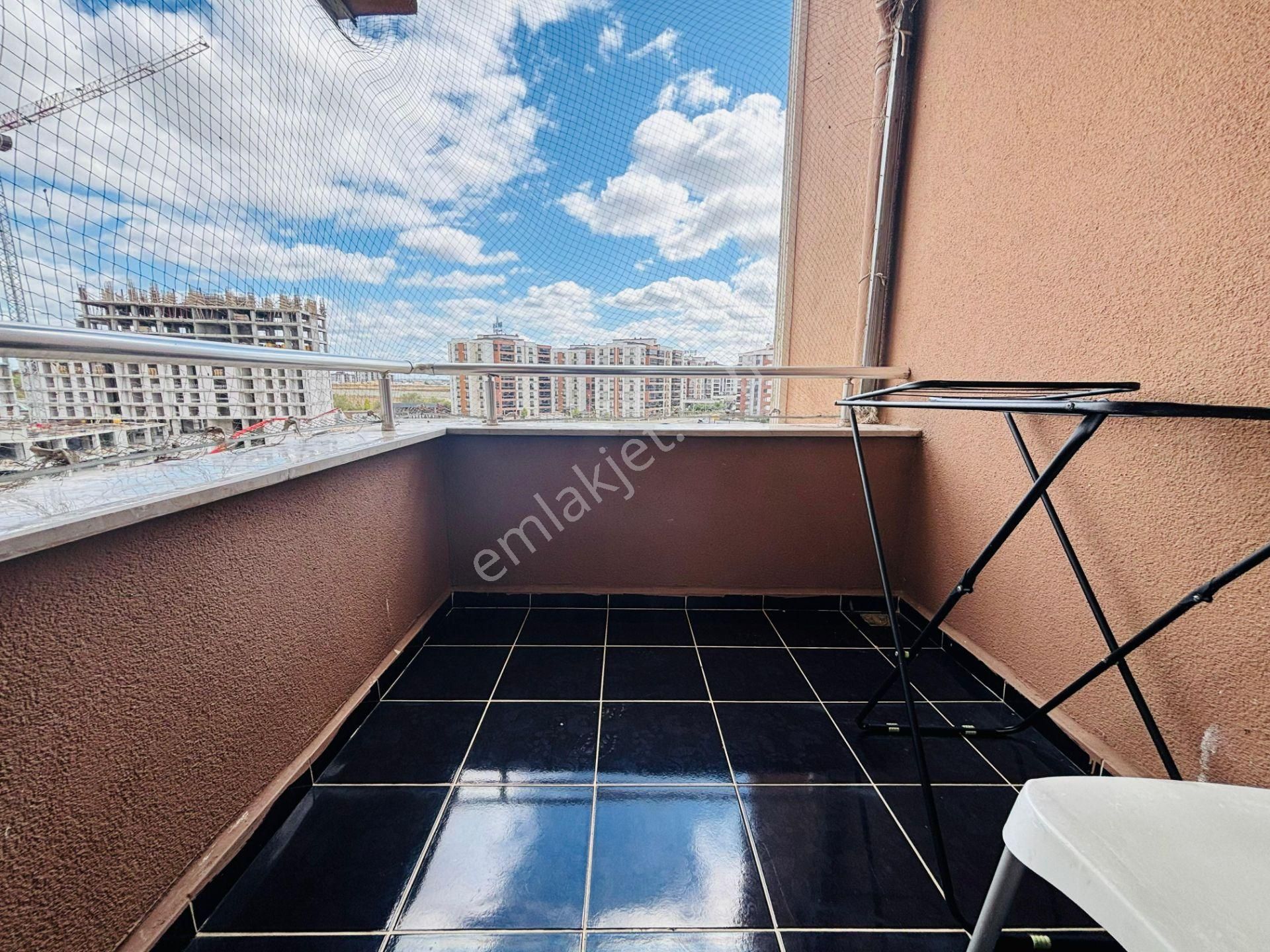 Güven'den Çerkezköy'de Tepe Okullar Bölgesinde Arakat 4+1daire - Görsel 20