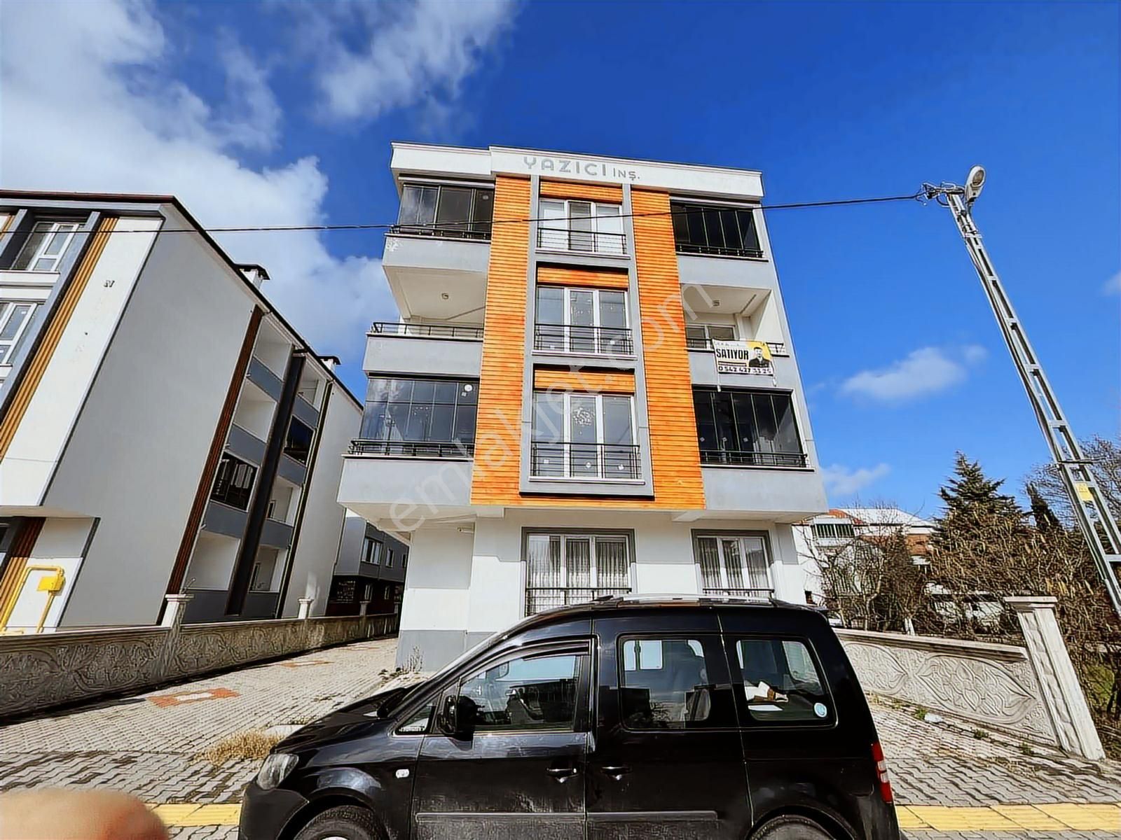 Deka Garimenkul'den Engiz Pazar Mahallesin'de Satılık 1+1