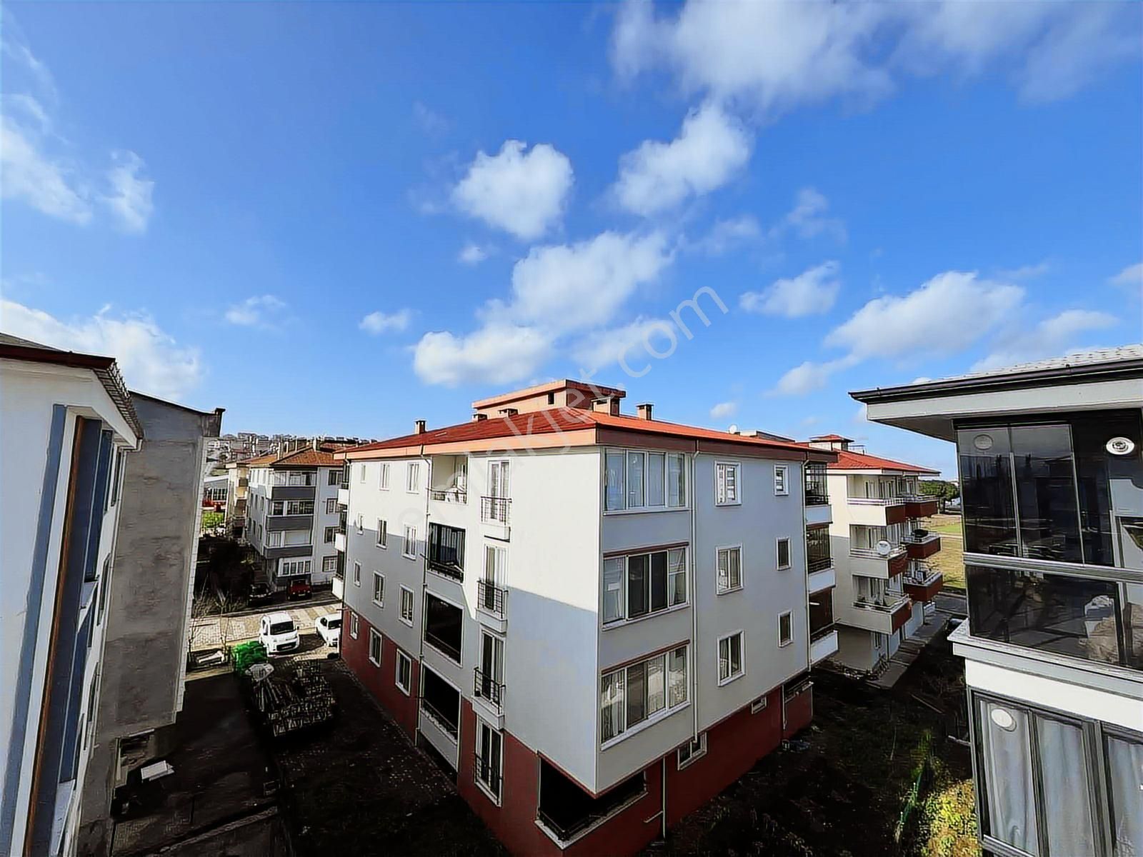 Deka Garimenkul'den Engiz Pazar Mahallesin'de Satılık 1+1 - Görsel 33