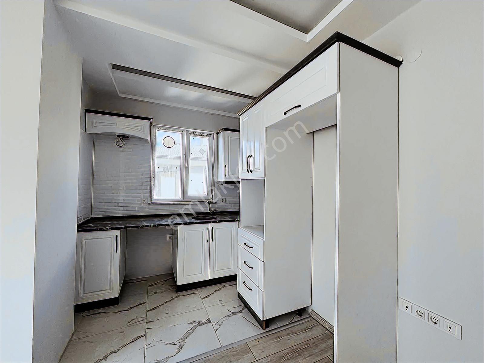 Deka Garimenkul'den Engiz Pazar Mahallesin'de Satılık 1+1 - Görsel 17