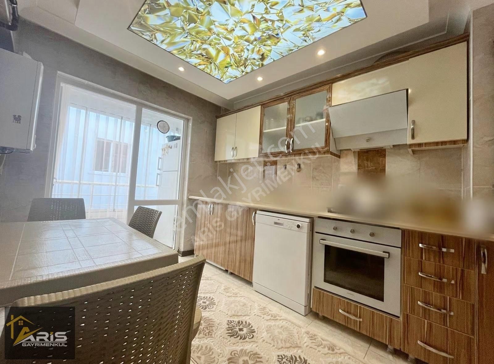 Aris'ten 542 Cadde Üzeri Lüks Dizayn İle Ön Plana Çıkan Geniş3+1 - Görsel 10