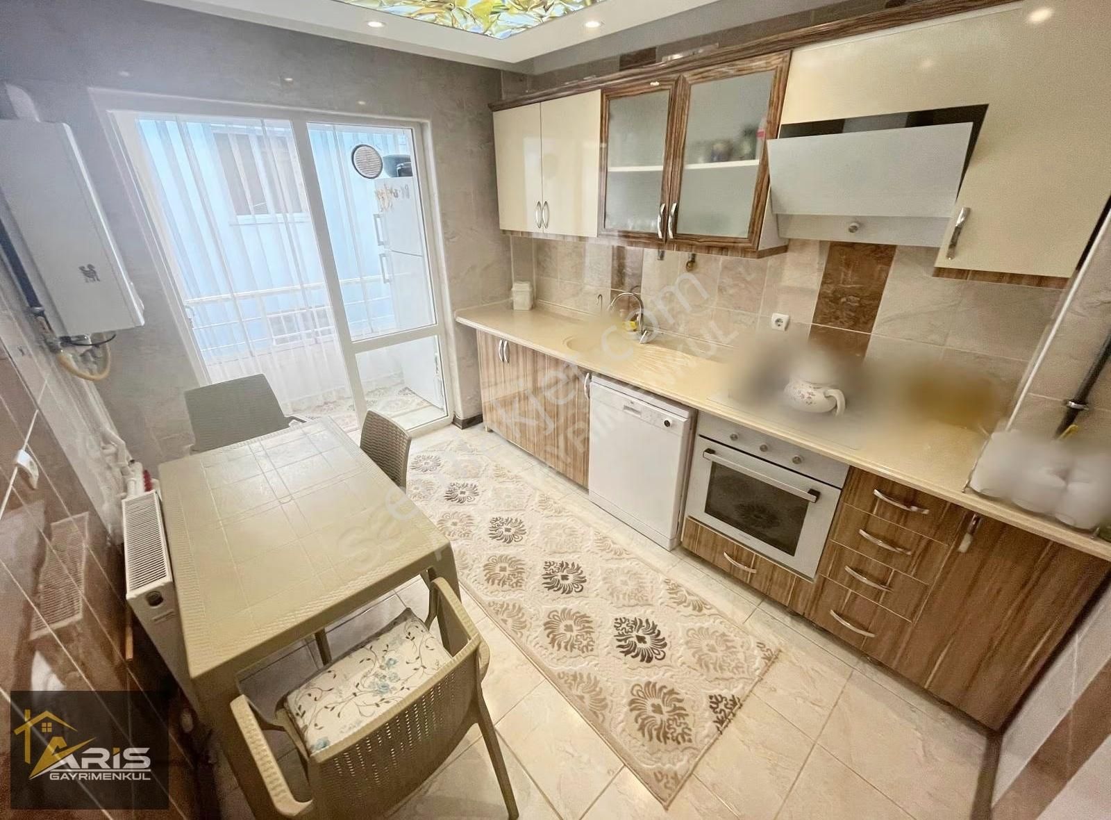 Aris'ten 542 Cadde Üzeri Lüks Dizayn İle Ön Plana Çıkan Geniş3+1 - Görsel 4