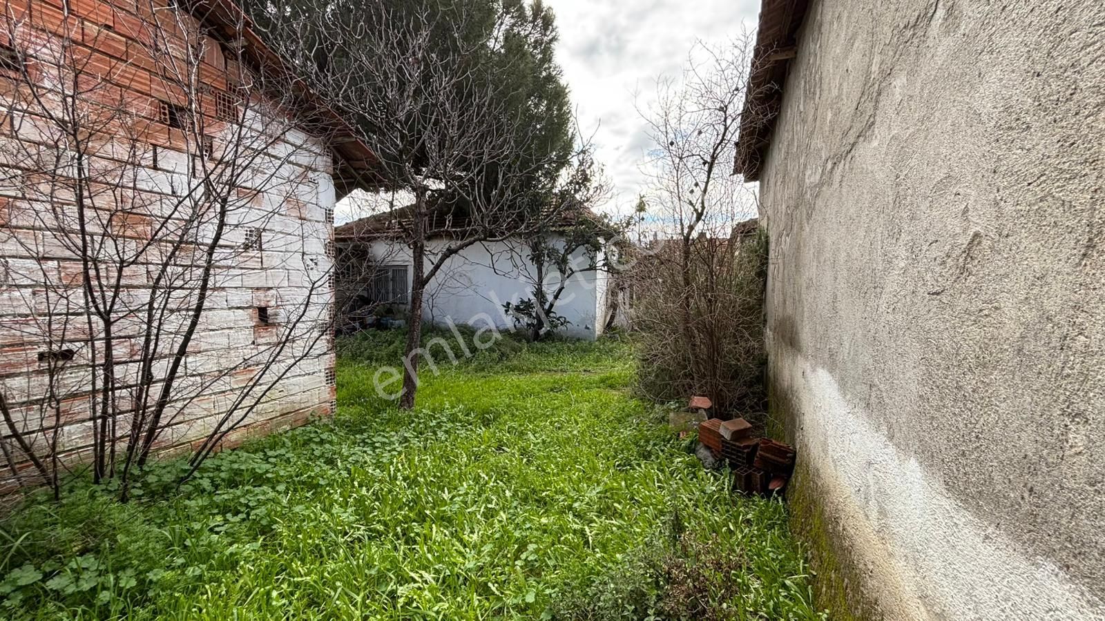 C.b. Route | Bergama Kurtuluş Mah. Satılık Bahçeli Müstakil - Görsel 4