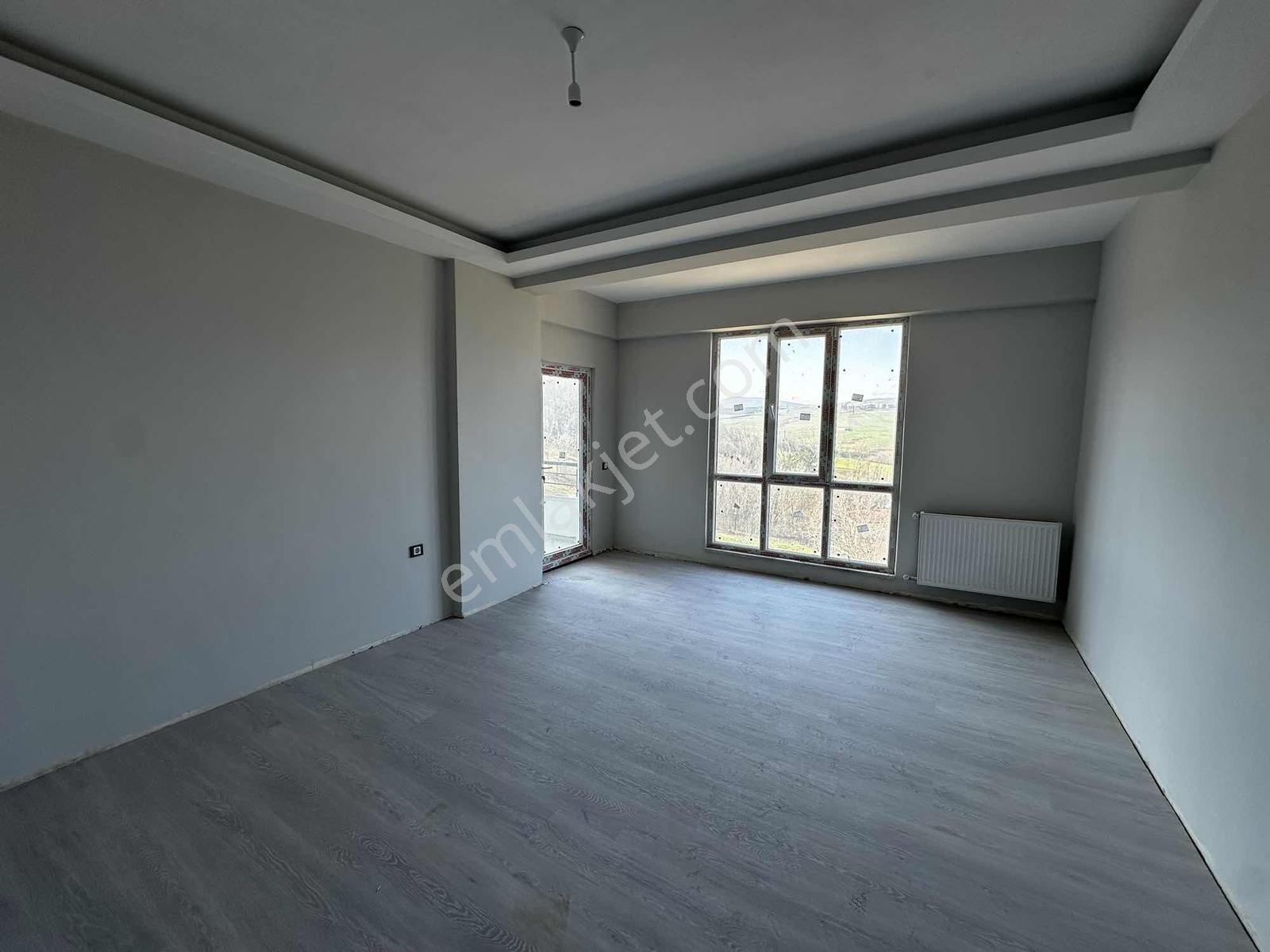 Deka Gayrimenkul'den Atakum Devlet Hastanesi Karşısı Satılık 2+1