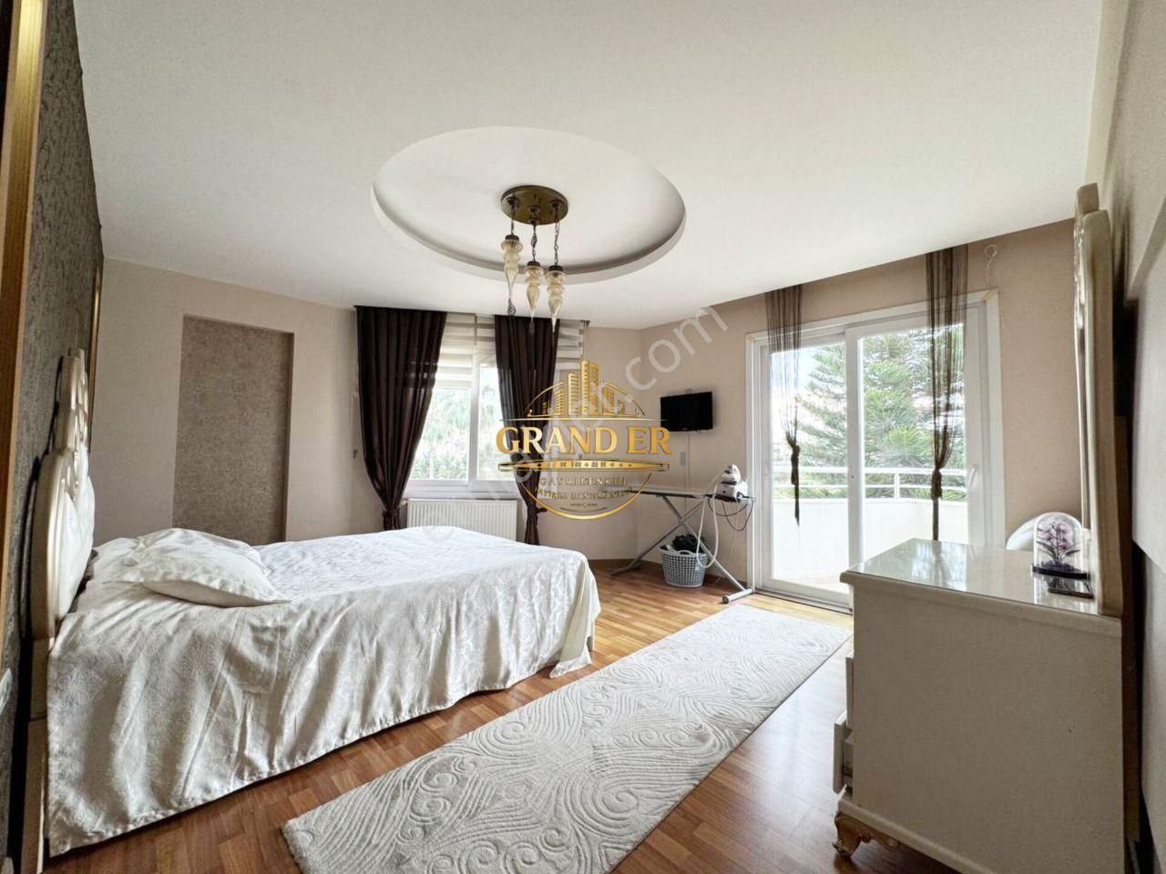 Yenişehir 50.yıl Mah. 5+1 315 M² Hamamlı Saunalı Satılık Daire - Görsel 12