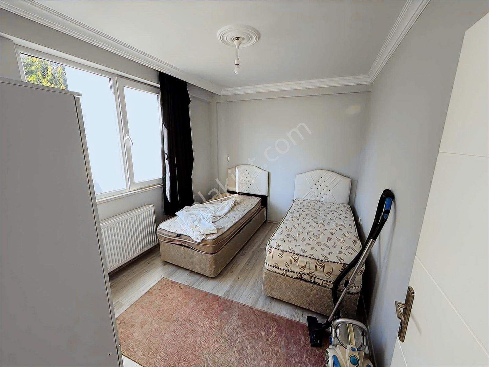 Deka Gayrimenkul'den Körfez'de Eşyalı Satılk 1+1 Fll Kredi Daire - Görsel 4