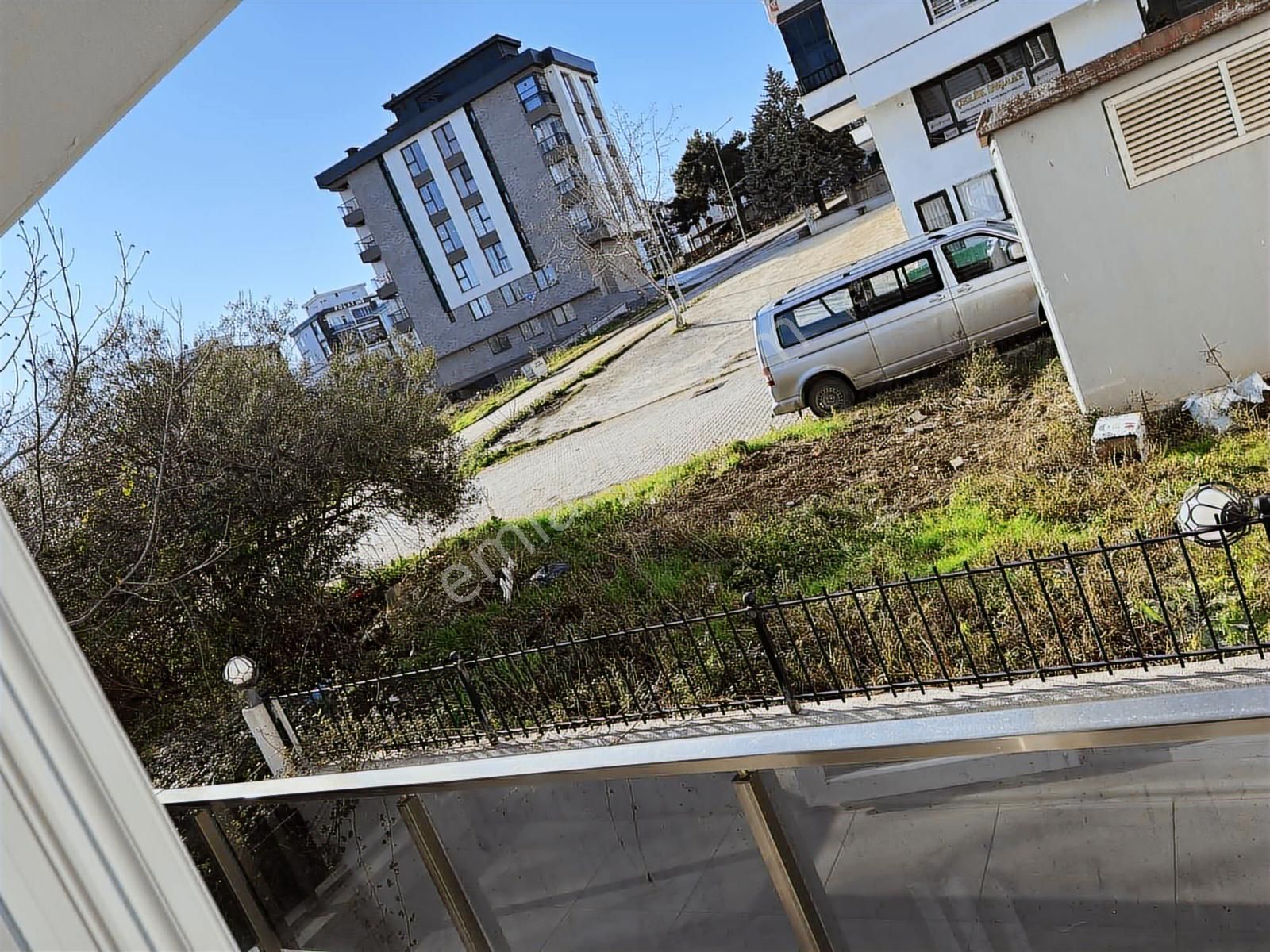 Deka Gayrimenkul'den Körfez'de Eşyalı Satılk 1+1 Fll Kredi Daire - Görsel 13