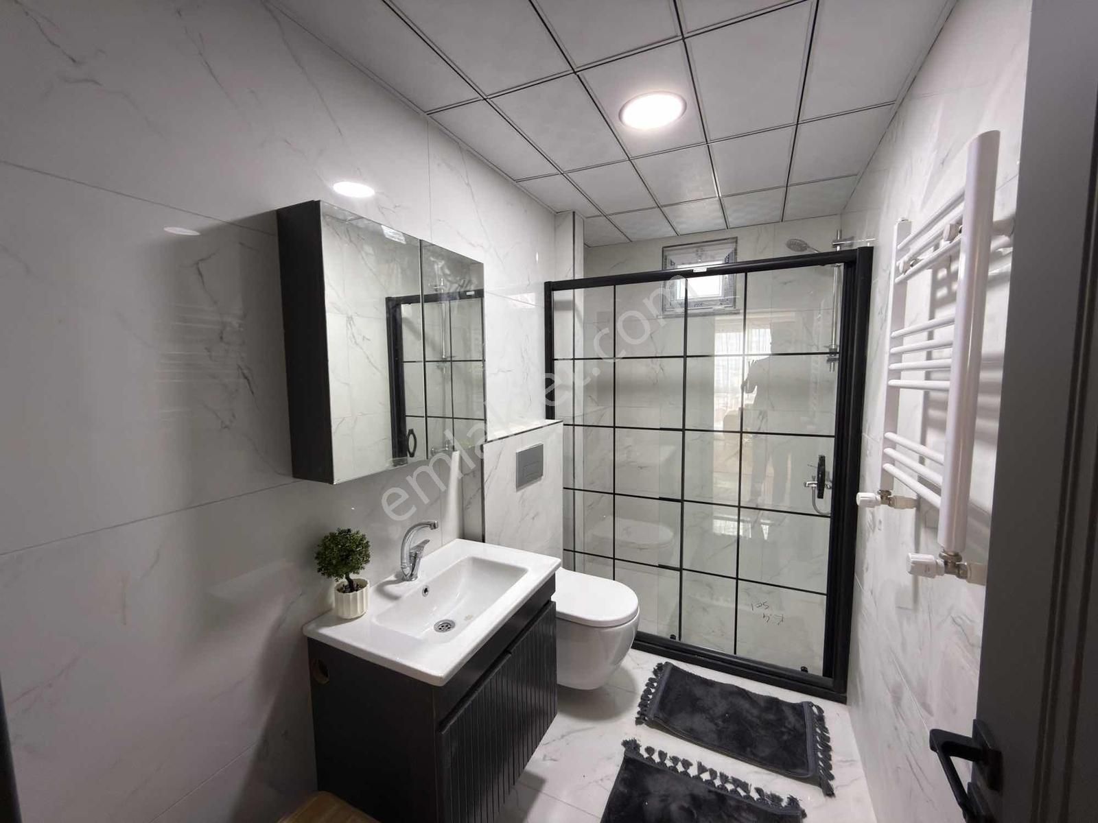 Deka Gayrimenkul'den Deniz Manzaralı Lüx Eşyalı Satılık 1+1 - Görsel 4