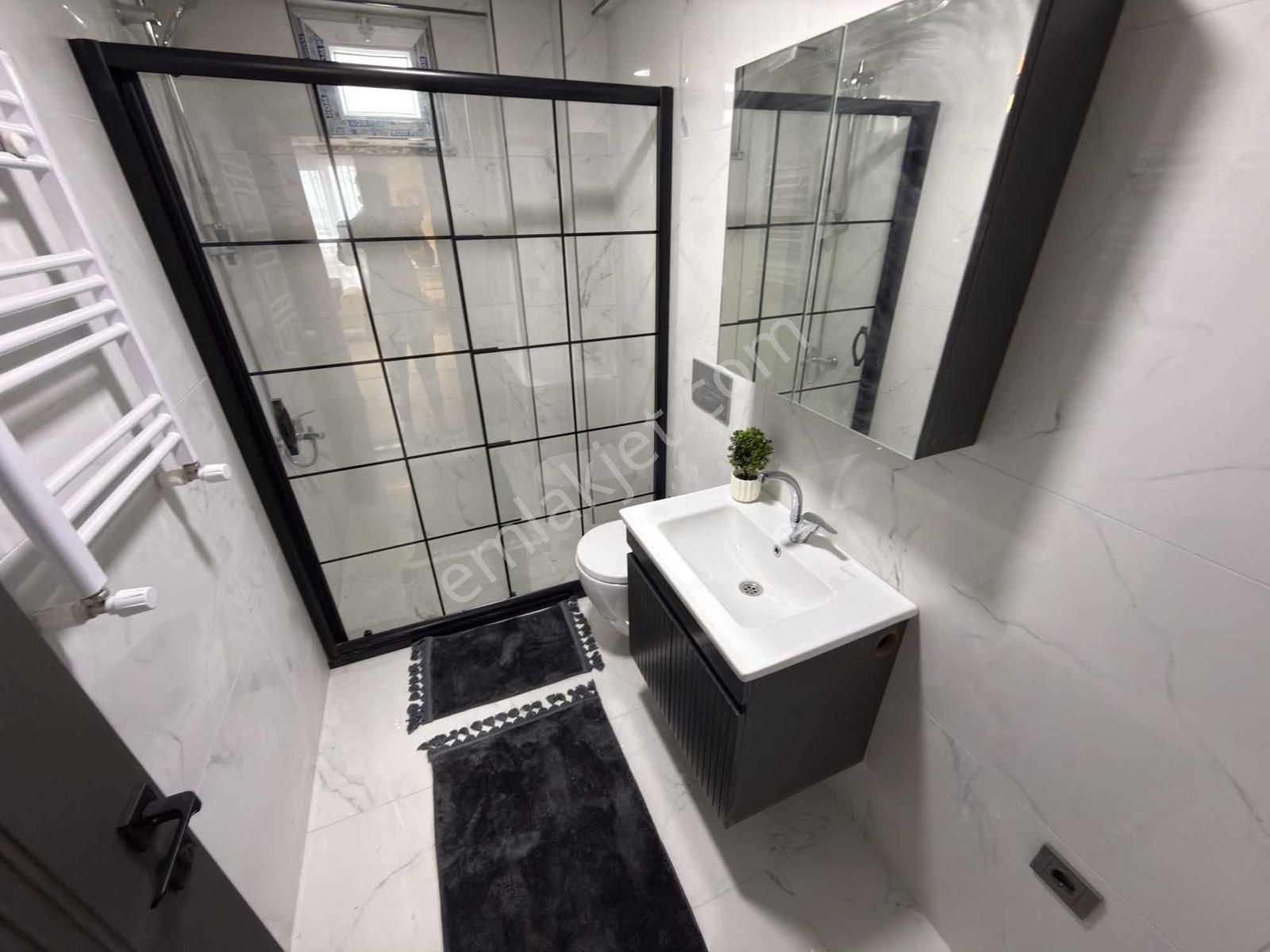 Deka Gayrimenkul'den Deniz Manzaralı Lüx Eşyalı Satılık 1+1 - Görsel 32