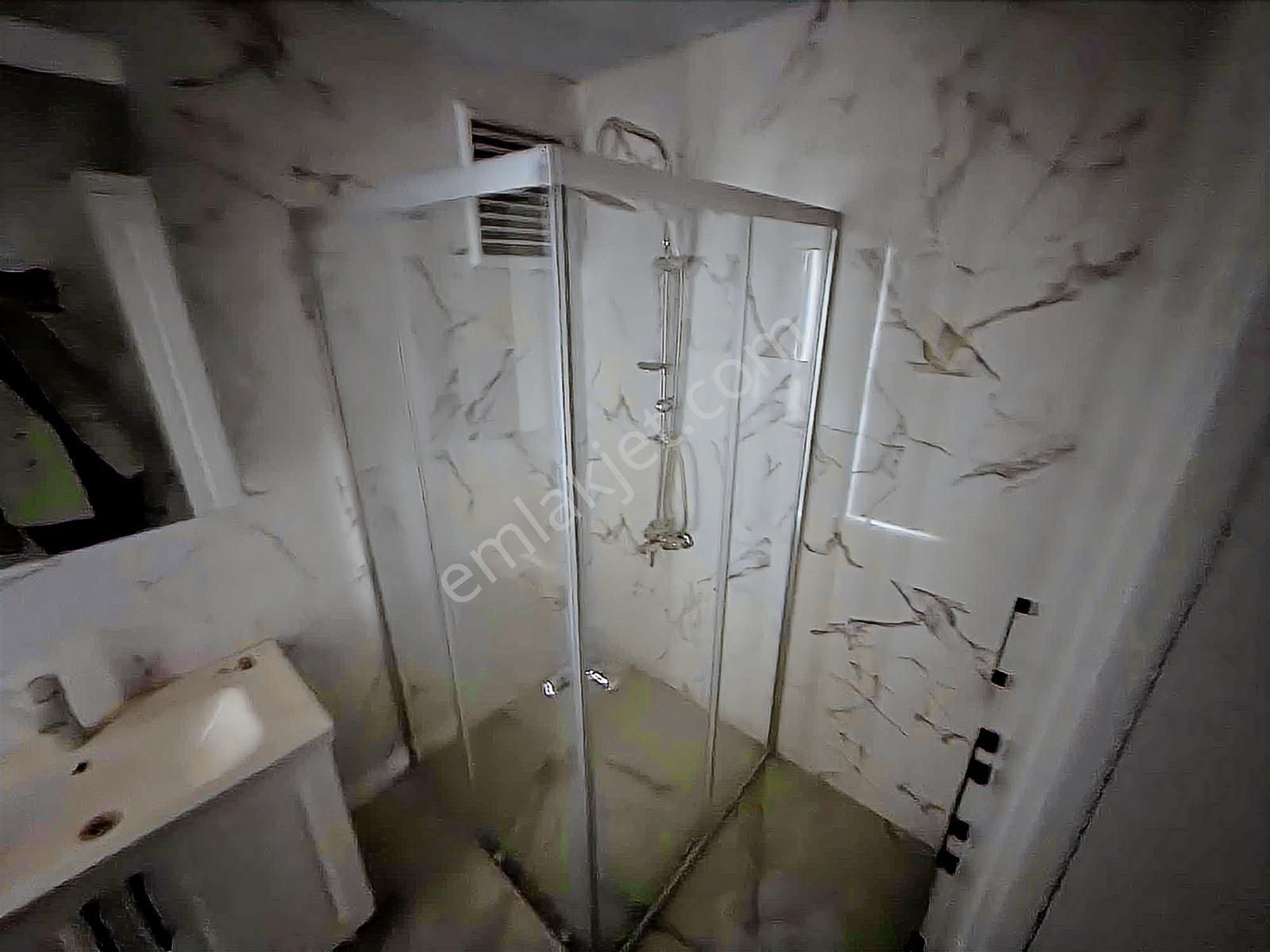 Deka Gayrimenkul'den Körfez'de Geniş Satılık 2+1 Daire - Görsel 34