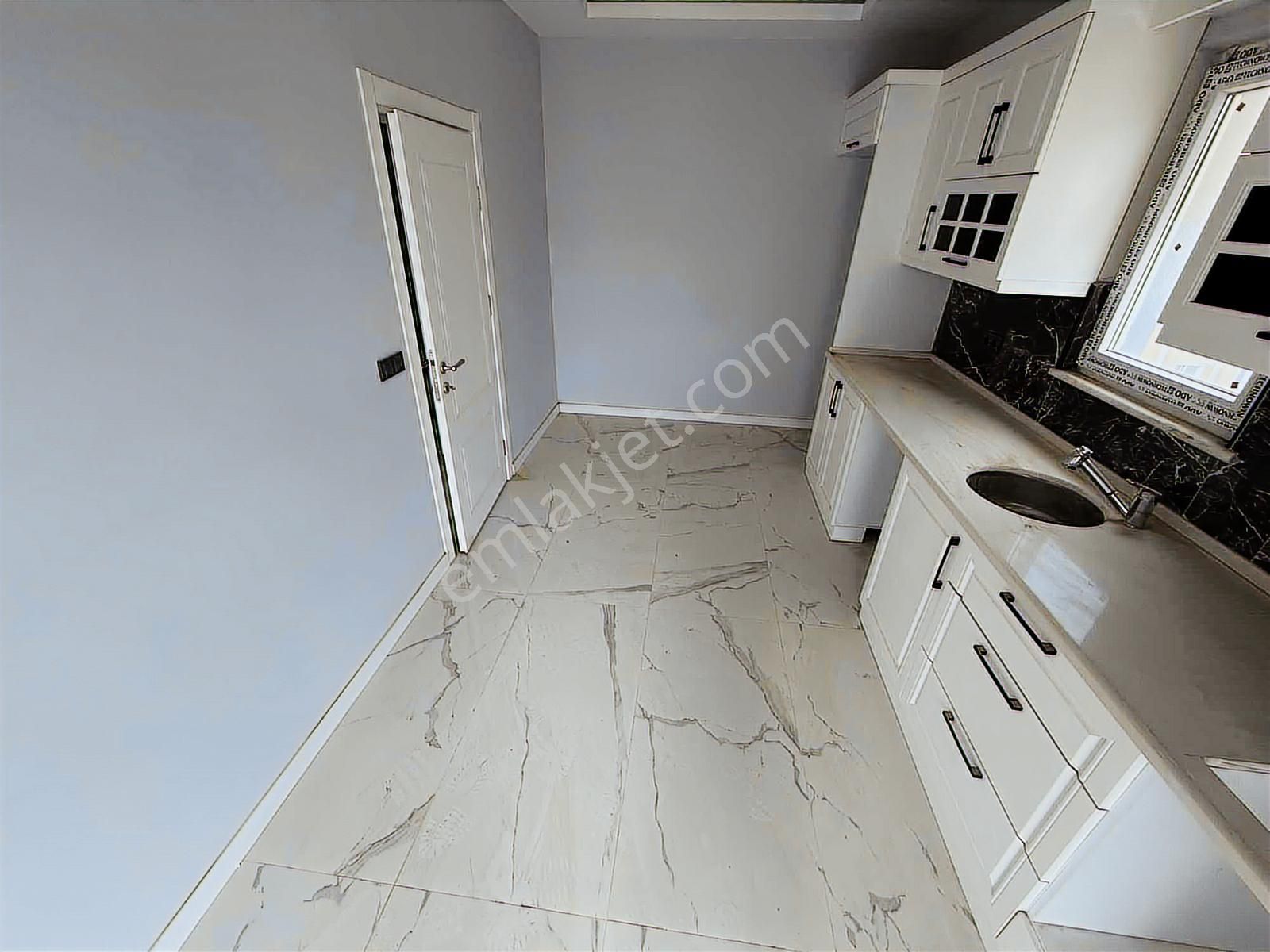 Deka Gayrimenkul'den Körfez'de Geniş Satılık 2+1 Daire - Görsel 30