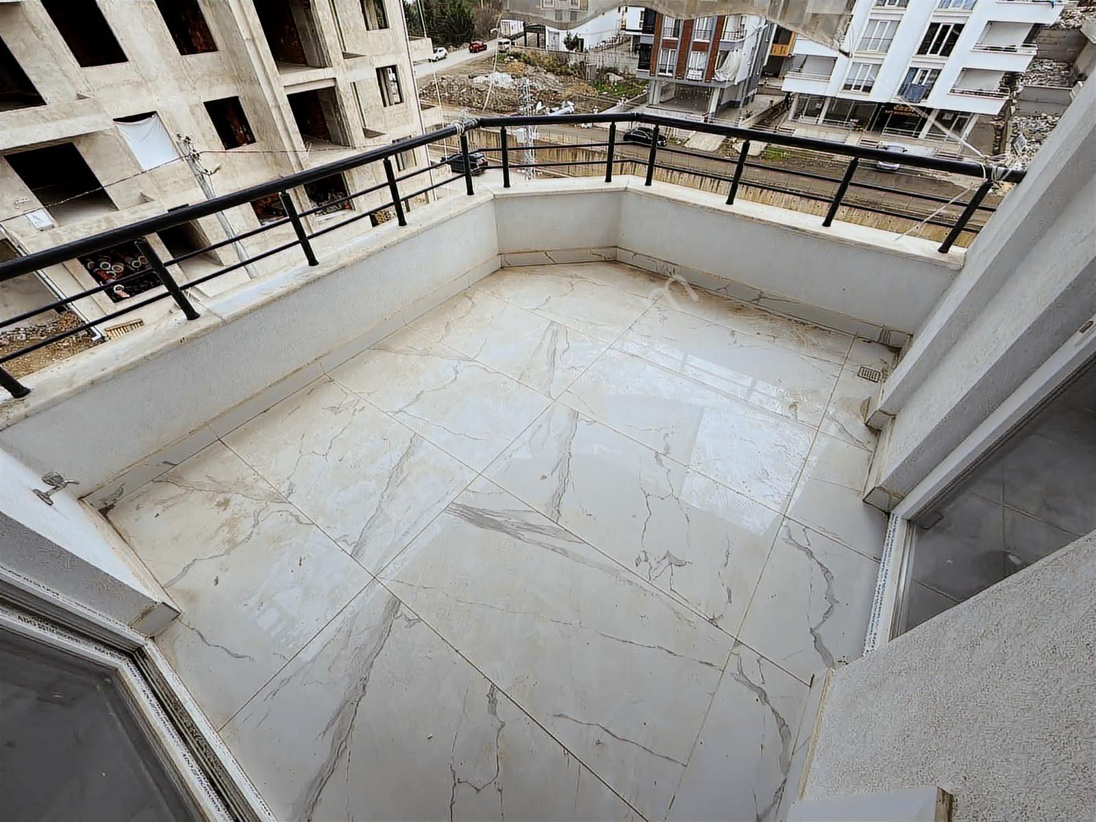 Deka Gayrimenkul'den Körfez'de Geniş Satılık 2+1 Daire - Görsel 27