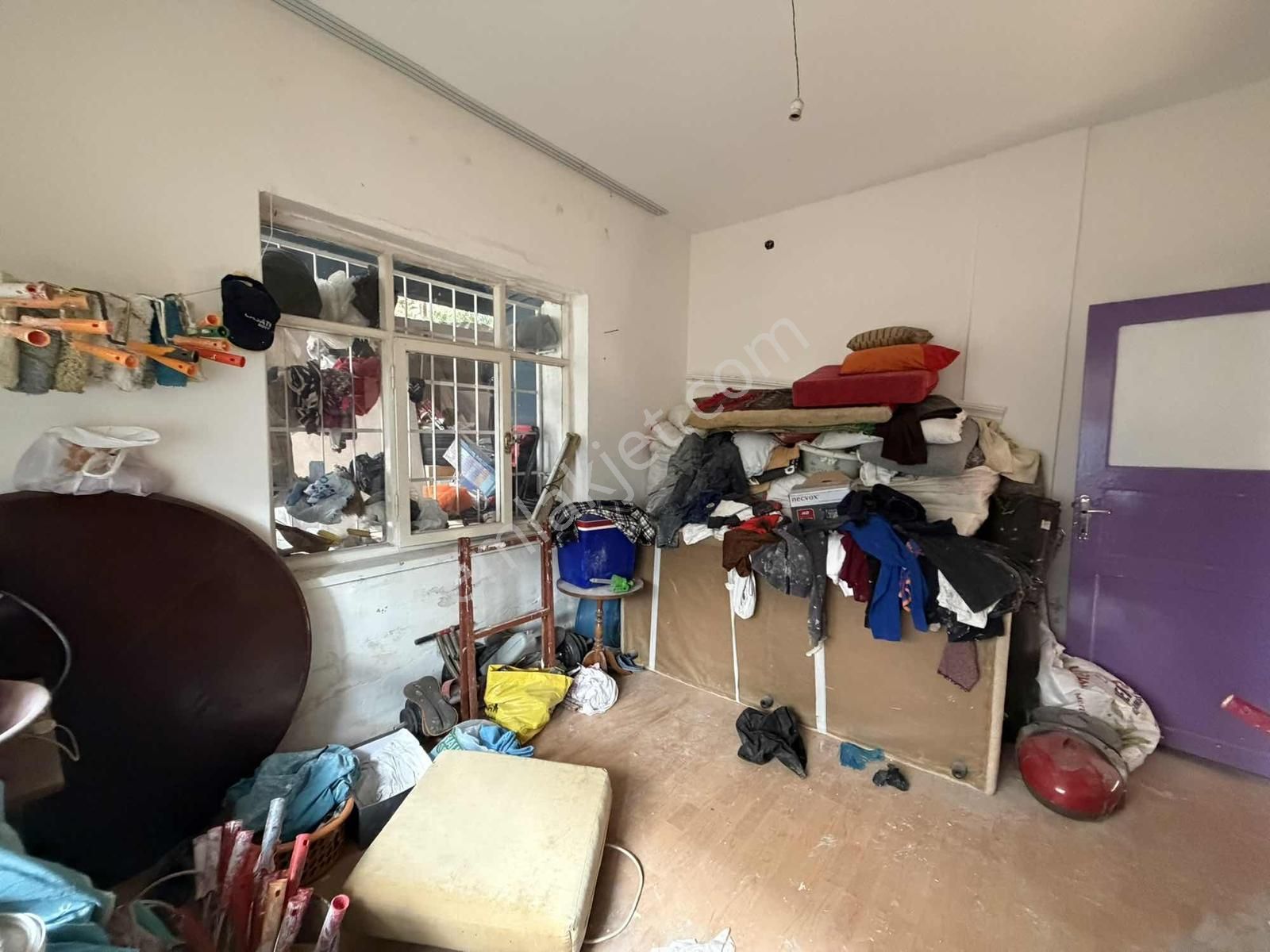 Deka Gayrimenkul'den İlkadım Nebiler Cad.üzeri Satılık 230 M² - Görsel 2