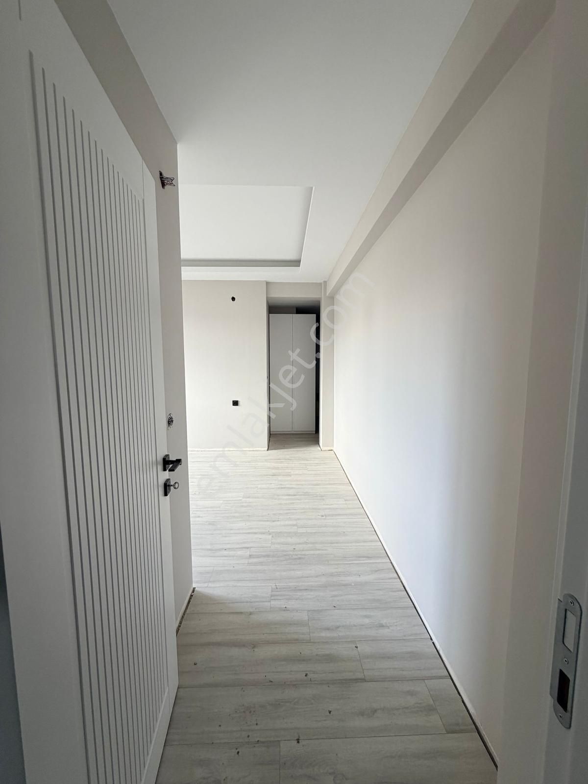 Deka Gayrimenkul Gökdelenler Bölgesinde Site İçi Fırsat 4+1 - Görsel 2