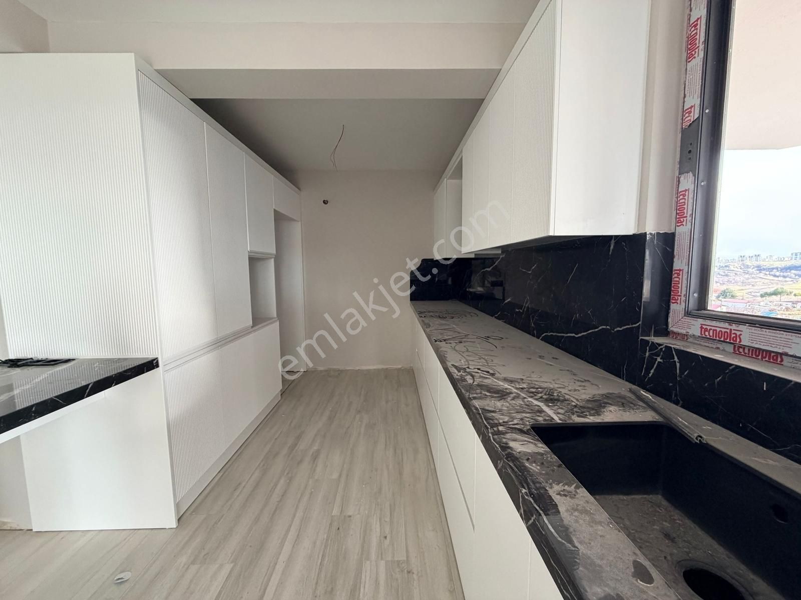 Deka Gayrimenkul Gökdelenler Bölgesinde Site İçi Fırsat 4+1 - Görsel 7