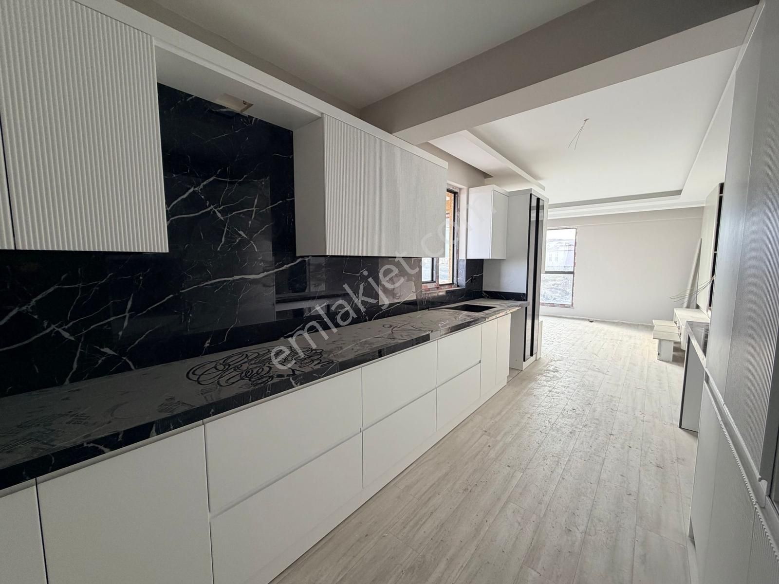 Deka Gayrimenkul Gökdelenler Bölgesinde Site İçi Fırsat 4+1 - Görsel 20