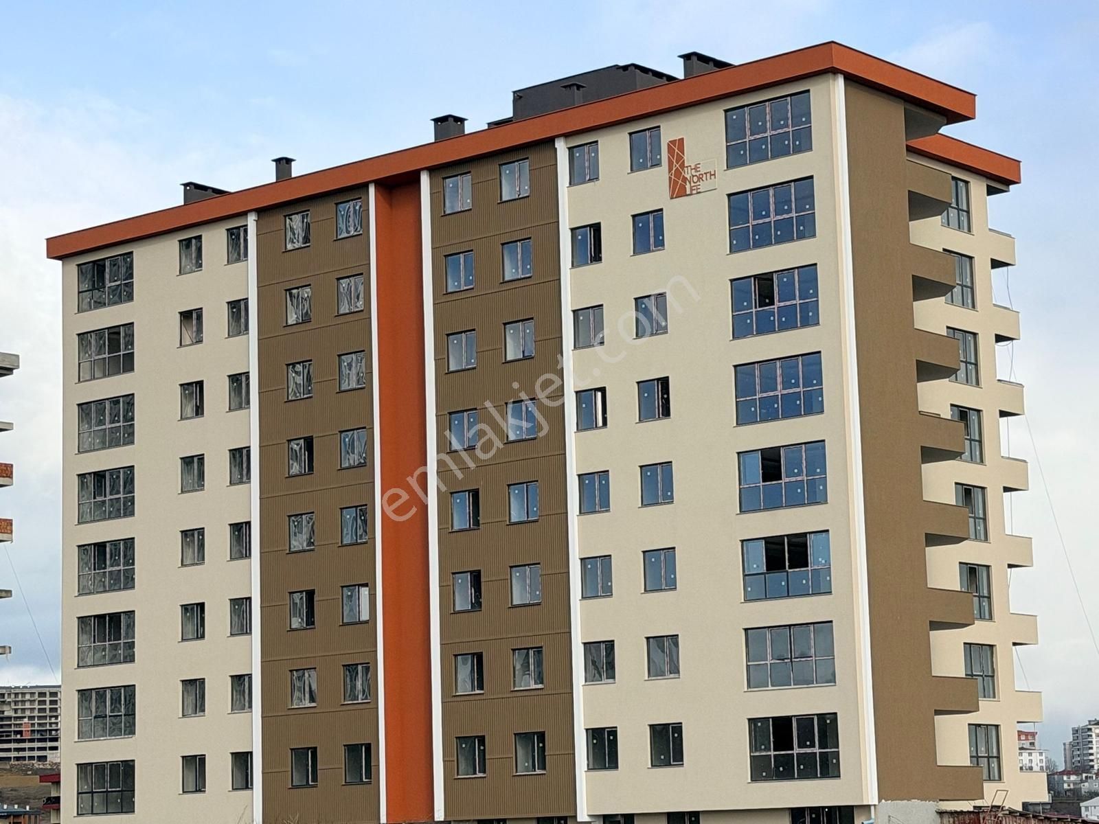 Deka Gayrimenkul Gökdelenler Bölgesinde Site İçi Fırsat 4+1