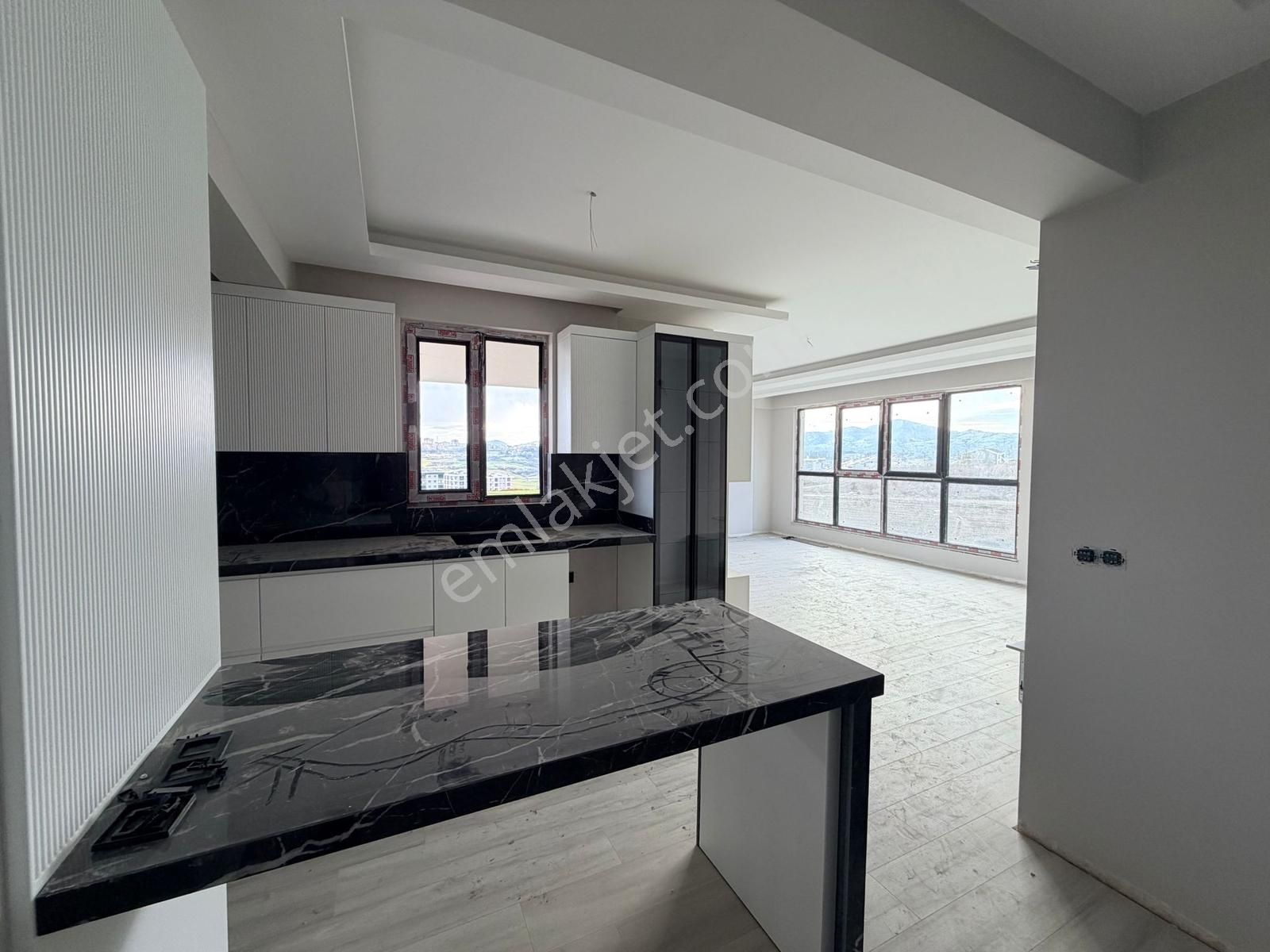 Deka Gayrimenkul Gökdelenler Bölgesinde Site İçi Fırsat 4+1 - Görsel 28