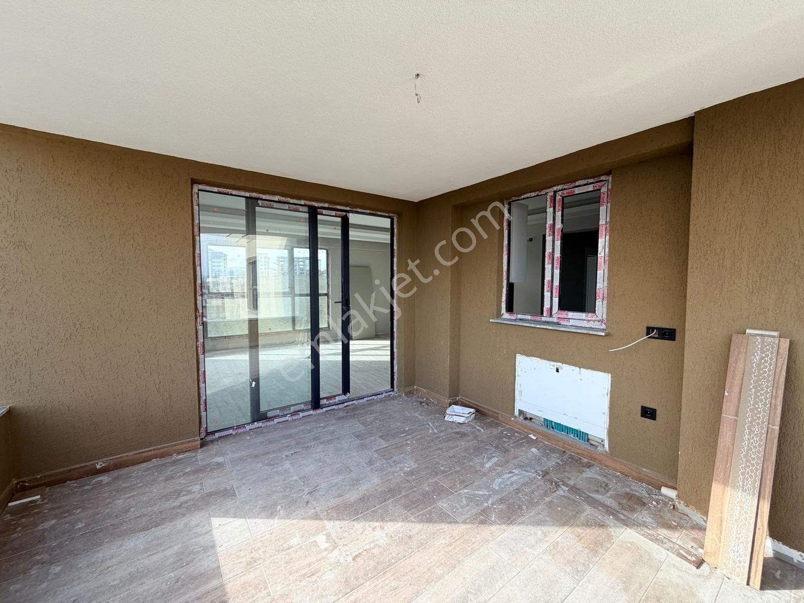 Deka Gayrimenkul Gökdelenler Bölgesinde Site İçi Fırsat 4+1 - Görsel 30