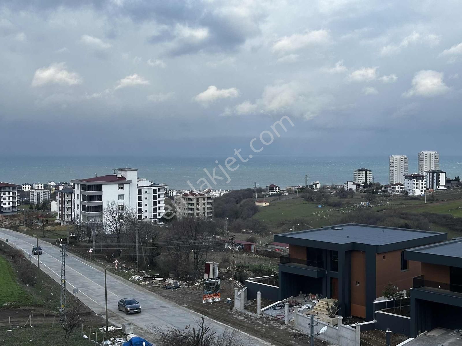 Deka Gayrimenkul'den Deniz Manzaralı Yüksek Kredili 1+1 Eşyalı - Görsel 9