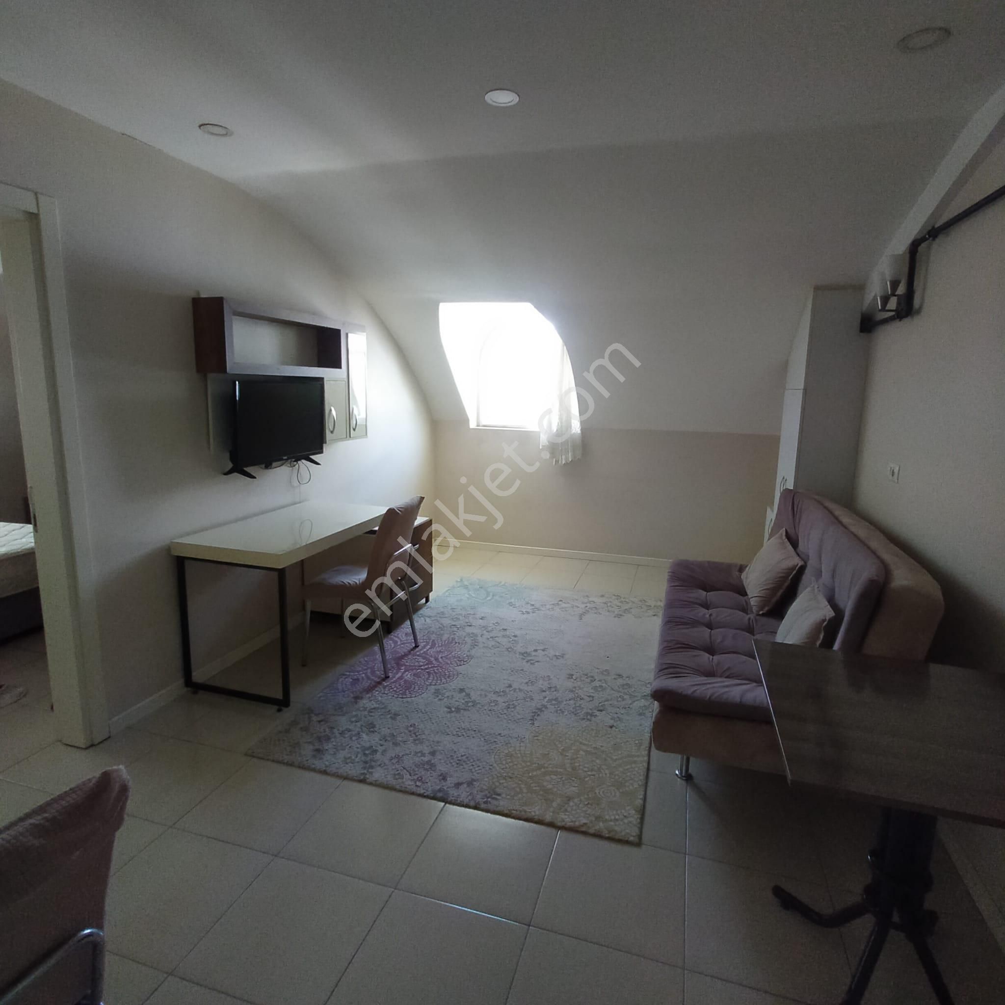 Ender Uysal Gayrimenkulden Asmalıevlerde Klimalı Asansörlü 1+1 Çatıkatı Apart... - Görsel 3