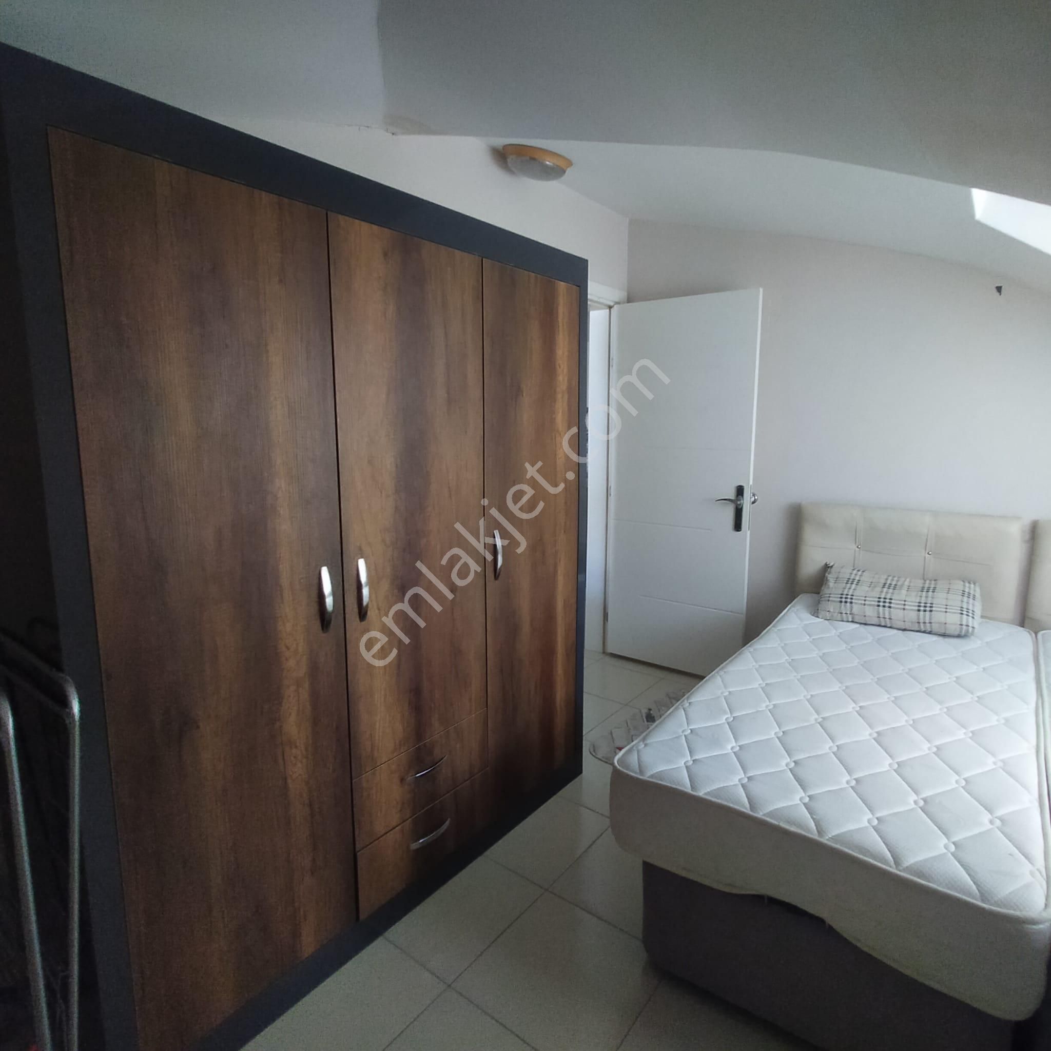 Ender Uysal Gayrimenkulden Asmalıevlerde Klimalı Asansörlü 1+1 Çatıkatı Apart... - Görsel 5