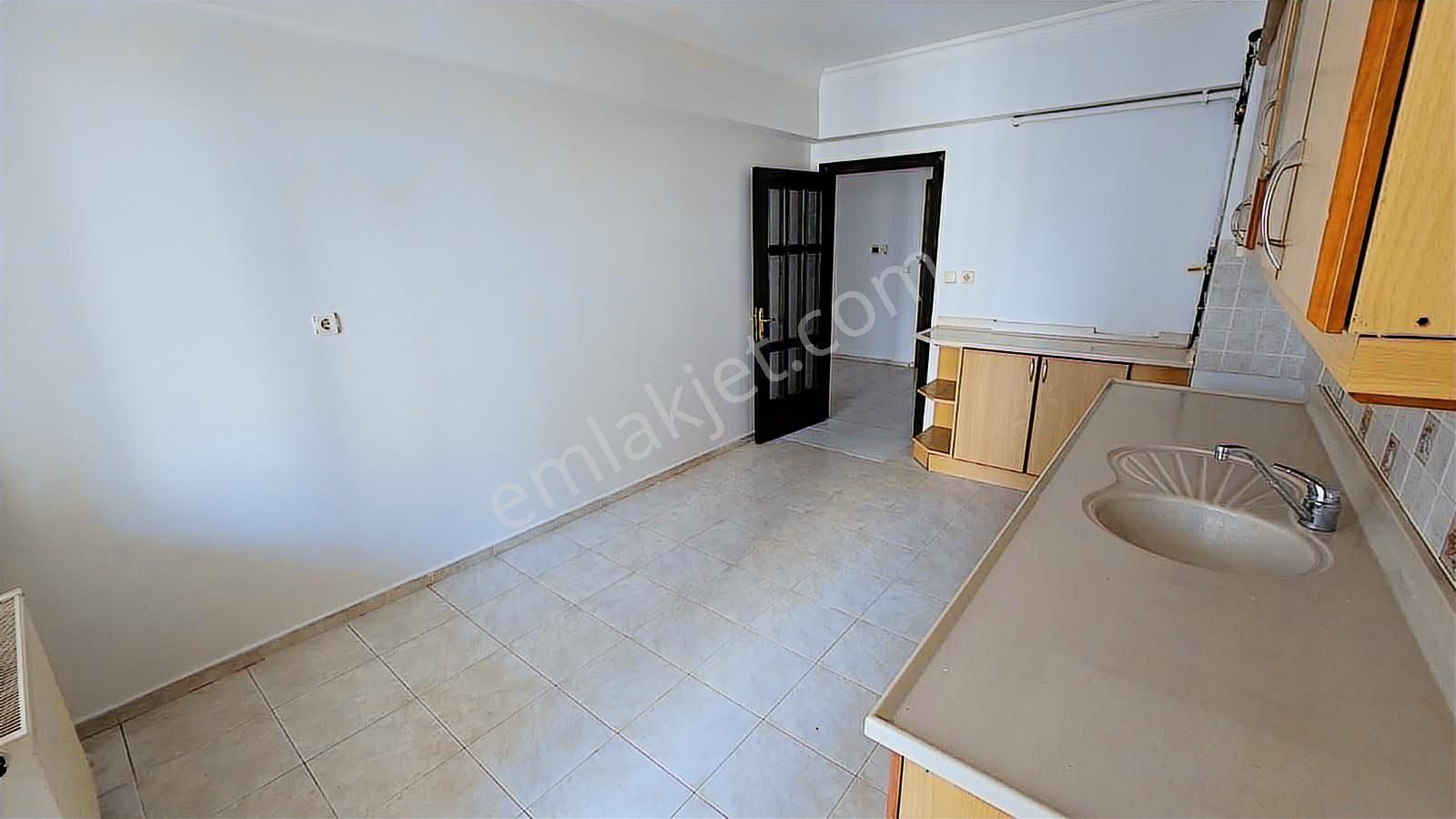 Temiz - Bakımlı - Yenilenmiş ! İşçi Blokları/çiğdem Kesişiminde - Görsel 17