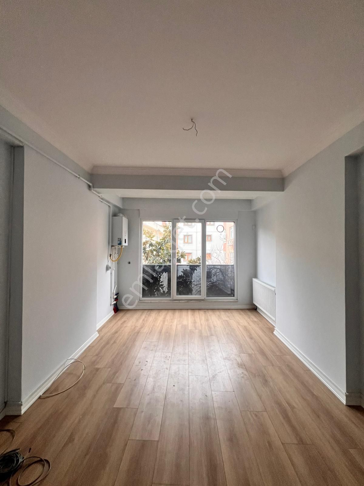 Kaçmaz'dan Tek Yetkili Altıntepe'de Merkezi Konum'da Ara Kat Ferah 2+1 - Görsel 12